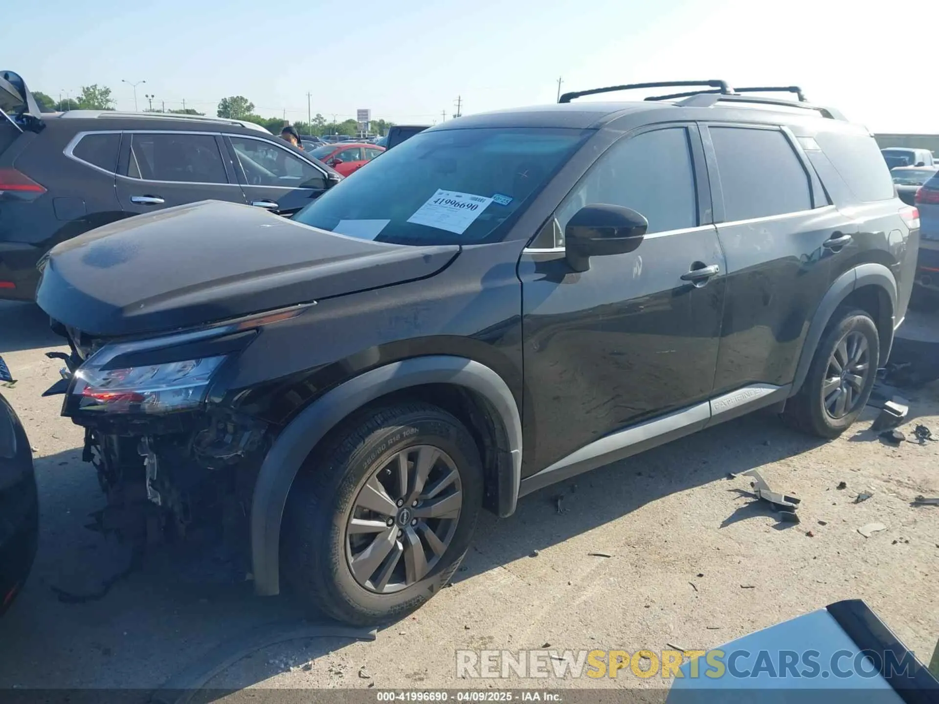 2 Photograph of a damaged car 5N1DR3BA9NC218275 NISSAN PATHFINDER 2022