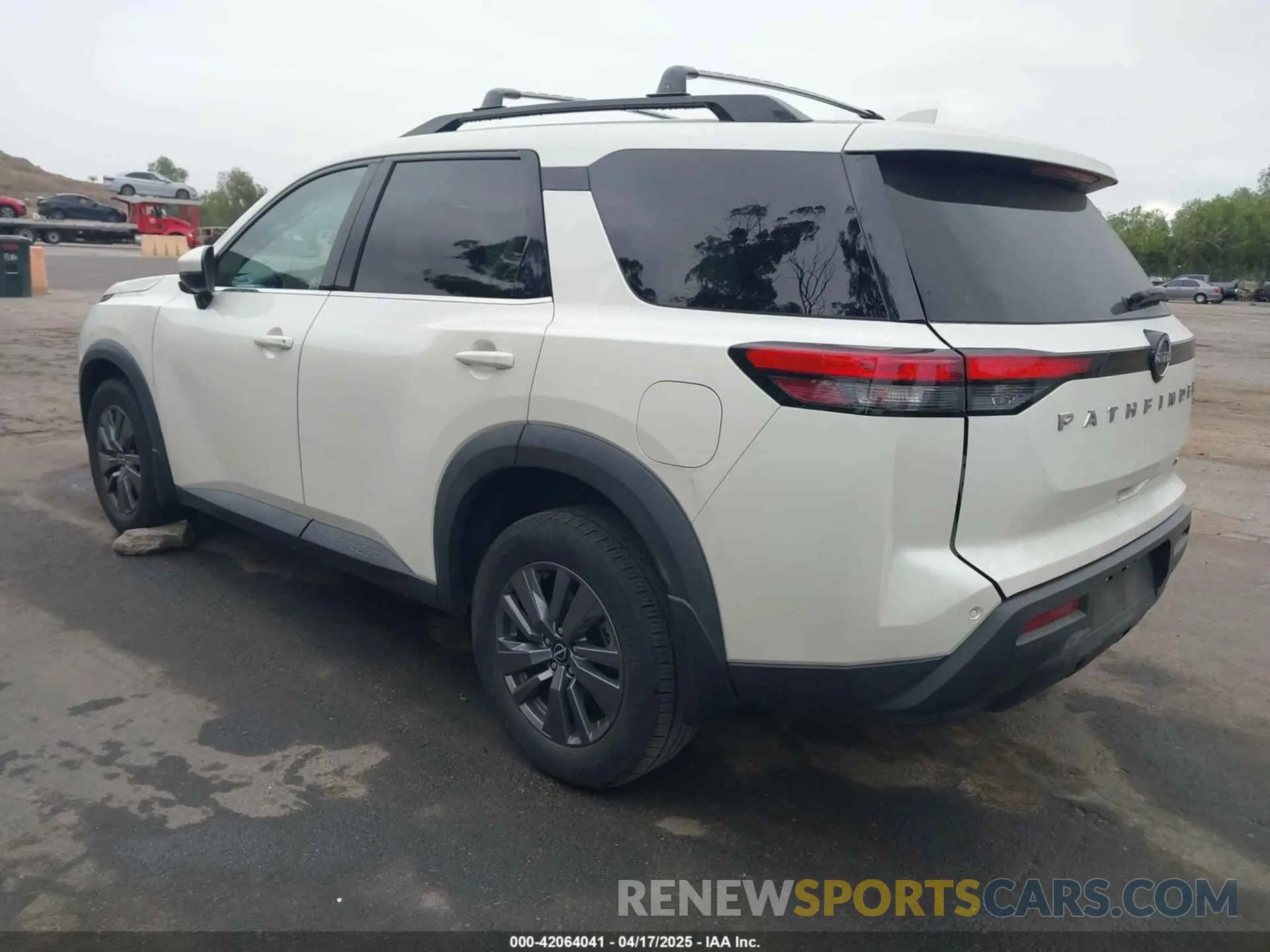 3 Photograph of a damaged car 5N1DR3BA9NC256170 NISSAN PATHFINDER 2022
