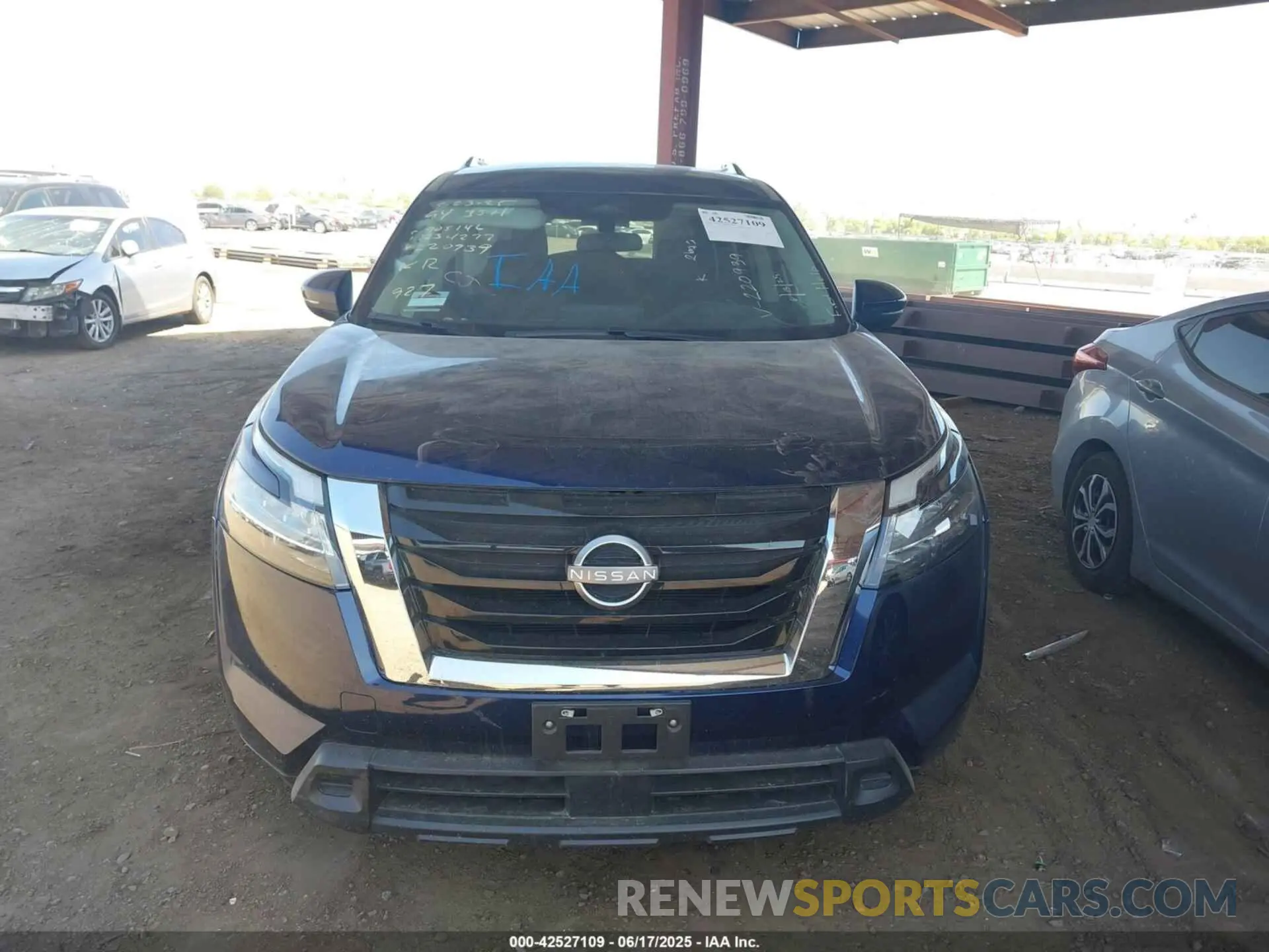 12 Photograph of a damaged car 5N1DR3BAXNC220939 NISSAN PATHFINDER 2022