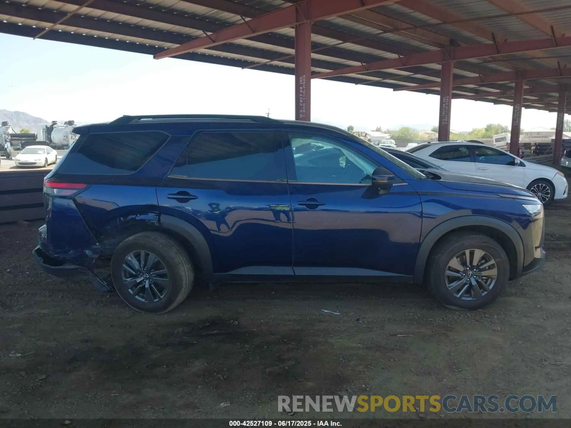 13 Photograph of a damaged car 5N1DR3BAXNC220939 NISSAN PATHFINDER 2022