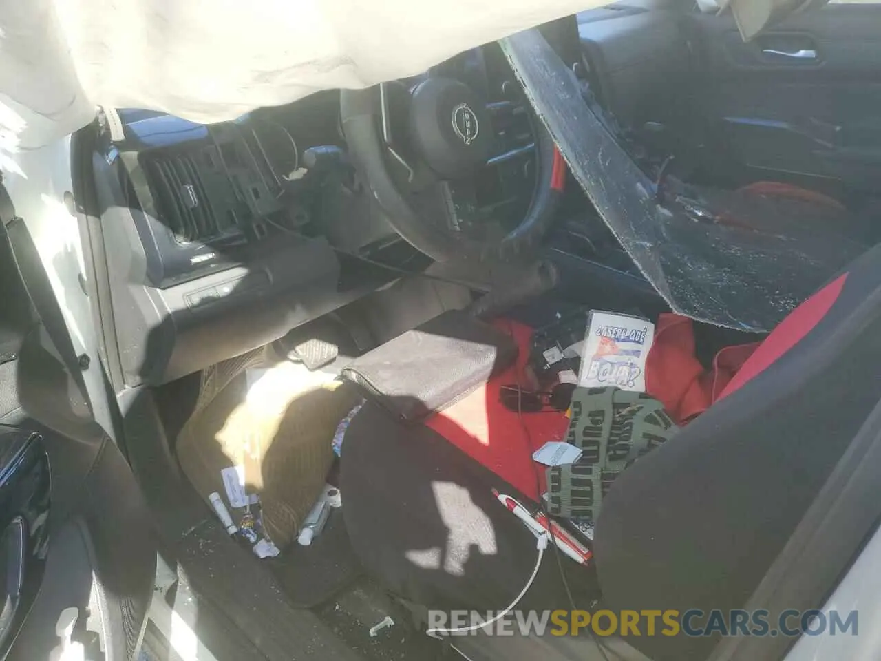 8 Photograph of a damaged car 5N1DR3BAXNC223226 NISSAN PATHFINDER 2022