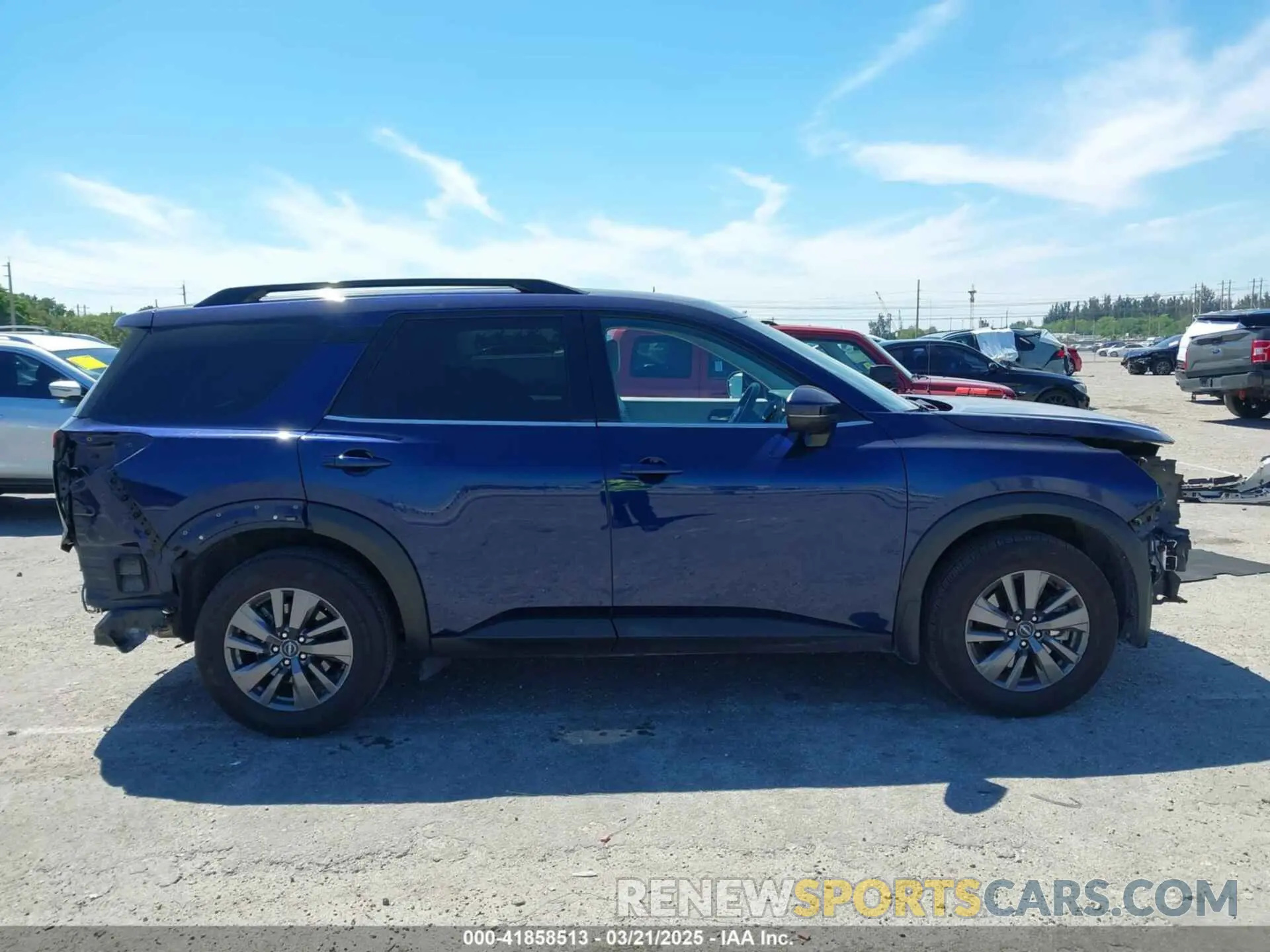 14 Photograph of a damaged car 5N1DR3BAXNC239233 NISSAN PATHFINDER 2022