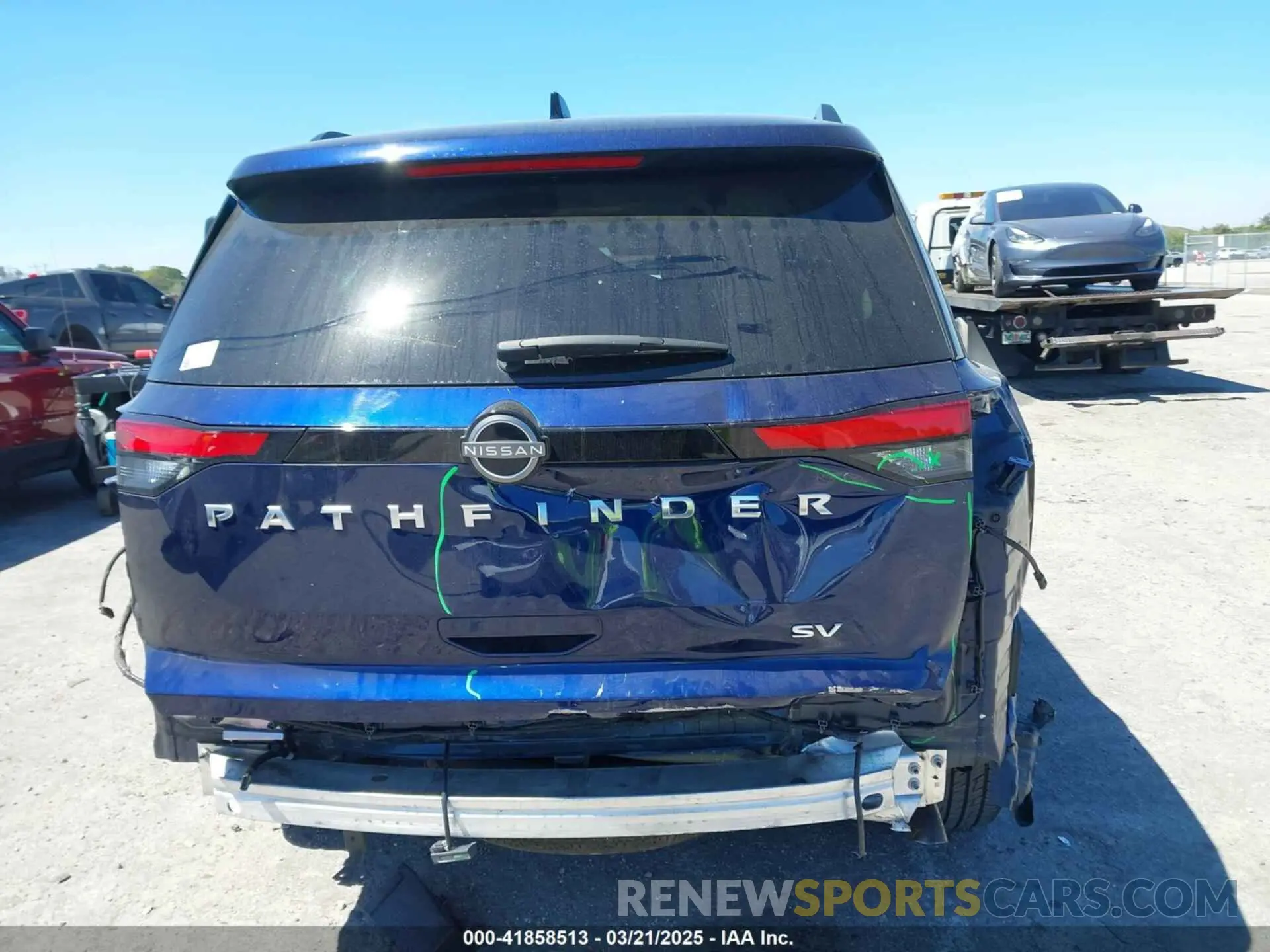 19 Photograph of a damaged car 5N1DR3BAXNC239233 NISSAN PATHFINDER 2022