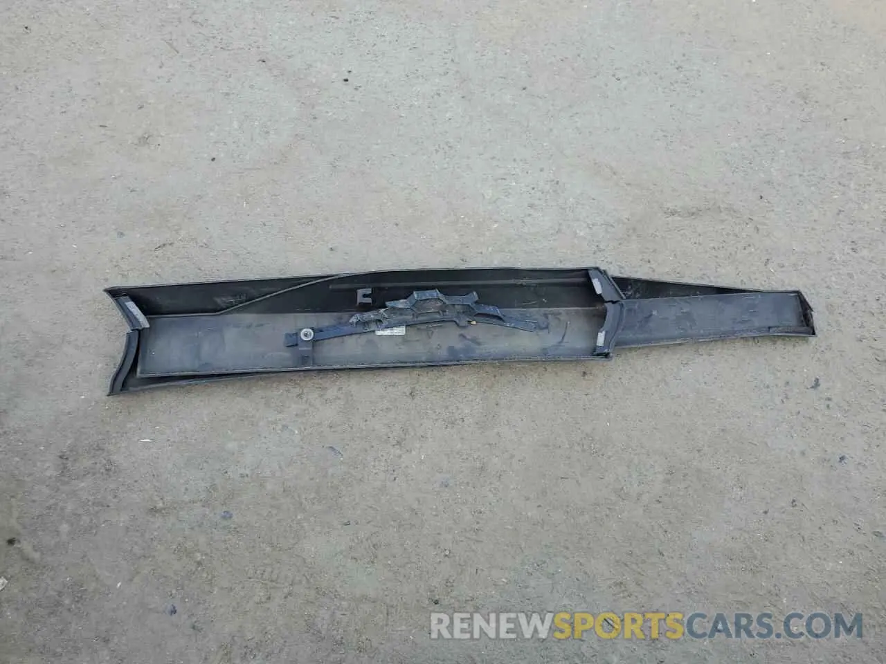 13 Photograph of a damaged car 5N1DR3BAXNC240351 NISSAN PATHFINDER 2022