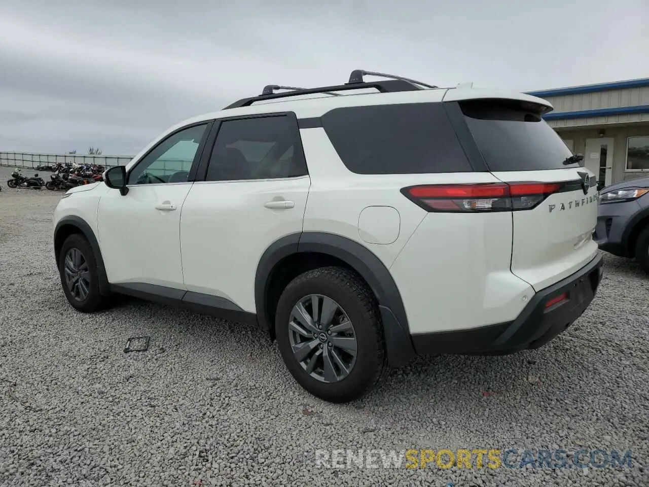 2 Photograph of a damaged car 5N1DR3BC1NC263664 NISSAN PATHFINDER 2022