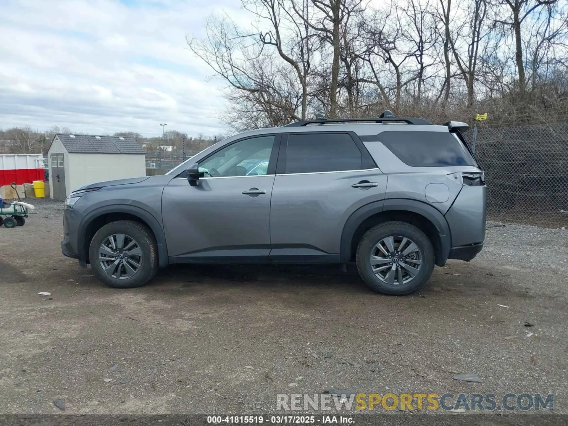 15 Photograph of a damaged car 5N1DR3BC5NC256913 NISSAN PATHFINDER 2022
