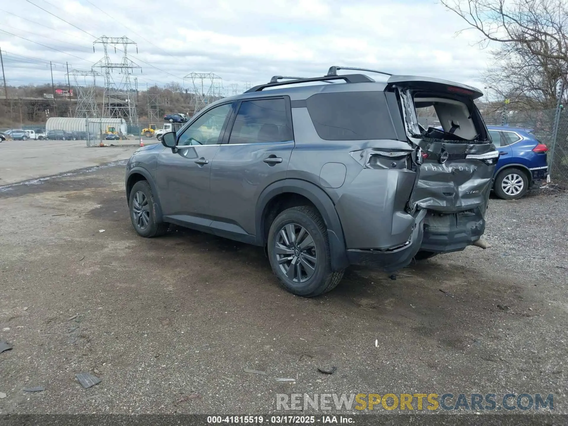 3 Photograph of a damaged car 5N1DR3BC5NC256913 NISSAN PATHFINDER 2022
