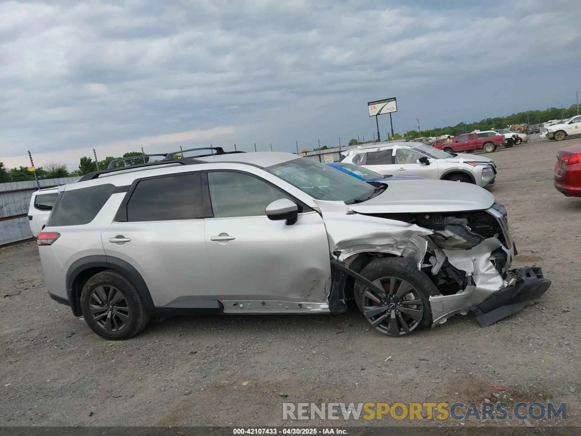 13 Photograph of a damaged car 5N1DR3BC6NC241692 NISSAN PATHFINDER 2022