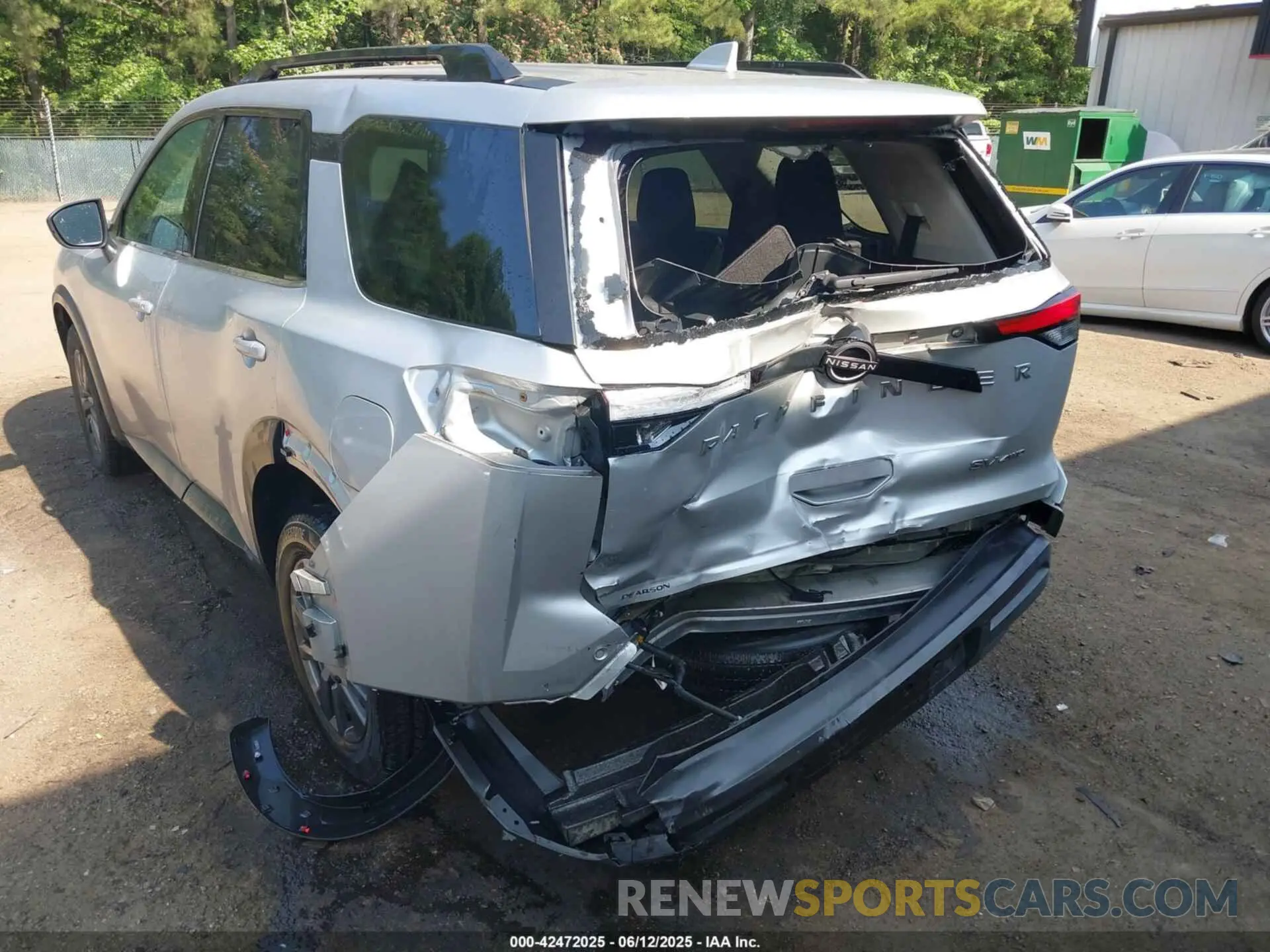 6 Photograph of a damaged car 5N1DR3BC6NC251204 NISSAN PATHFINDER 2022