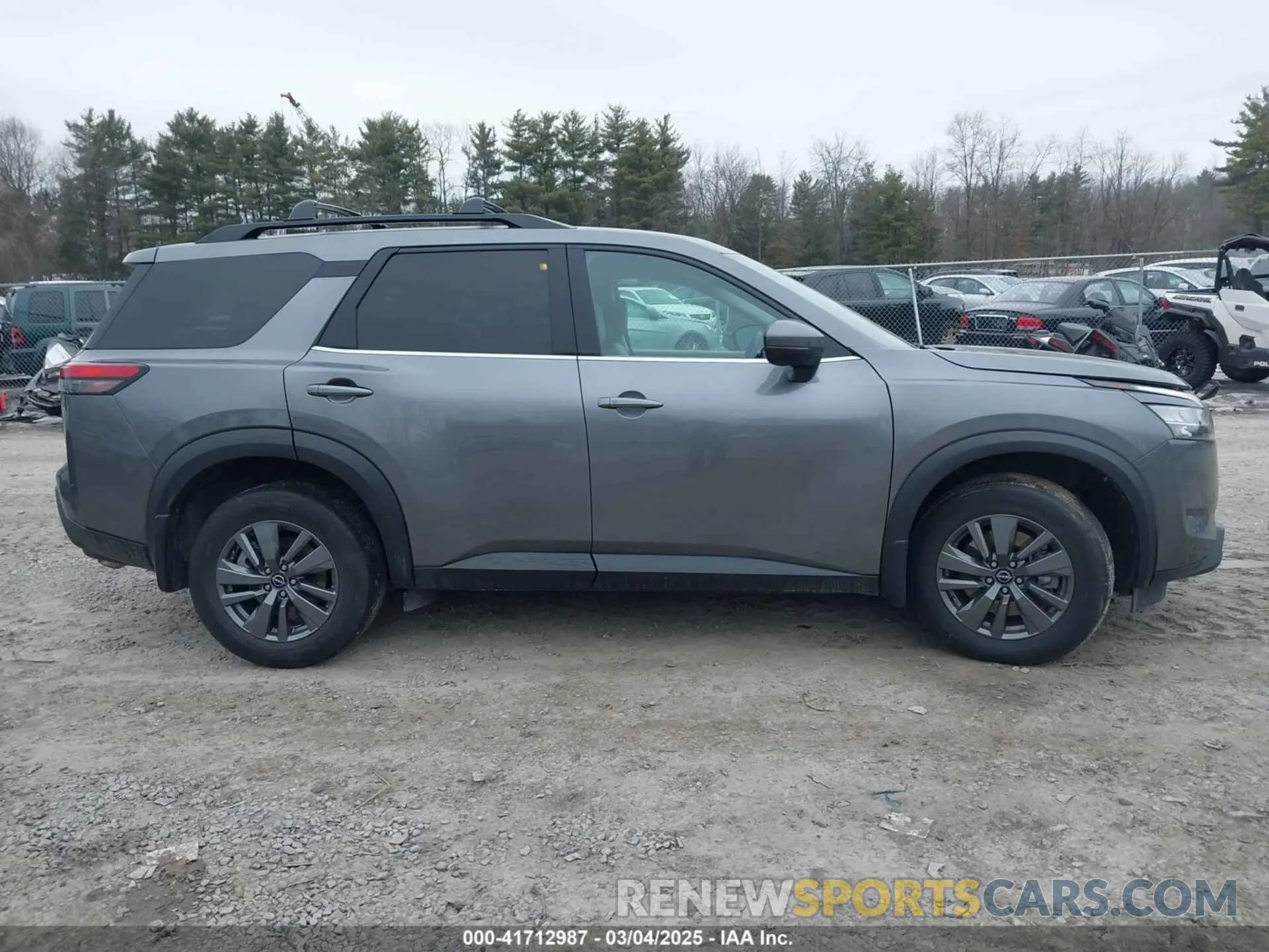 13 Photograph of a damaged car 5N1DR3BC7NC263698 NISSAN PATHFINDER 2022
