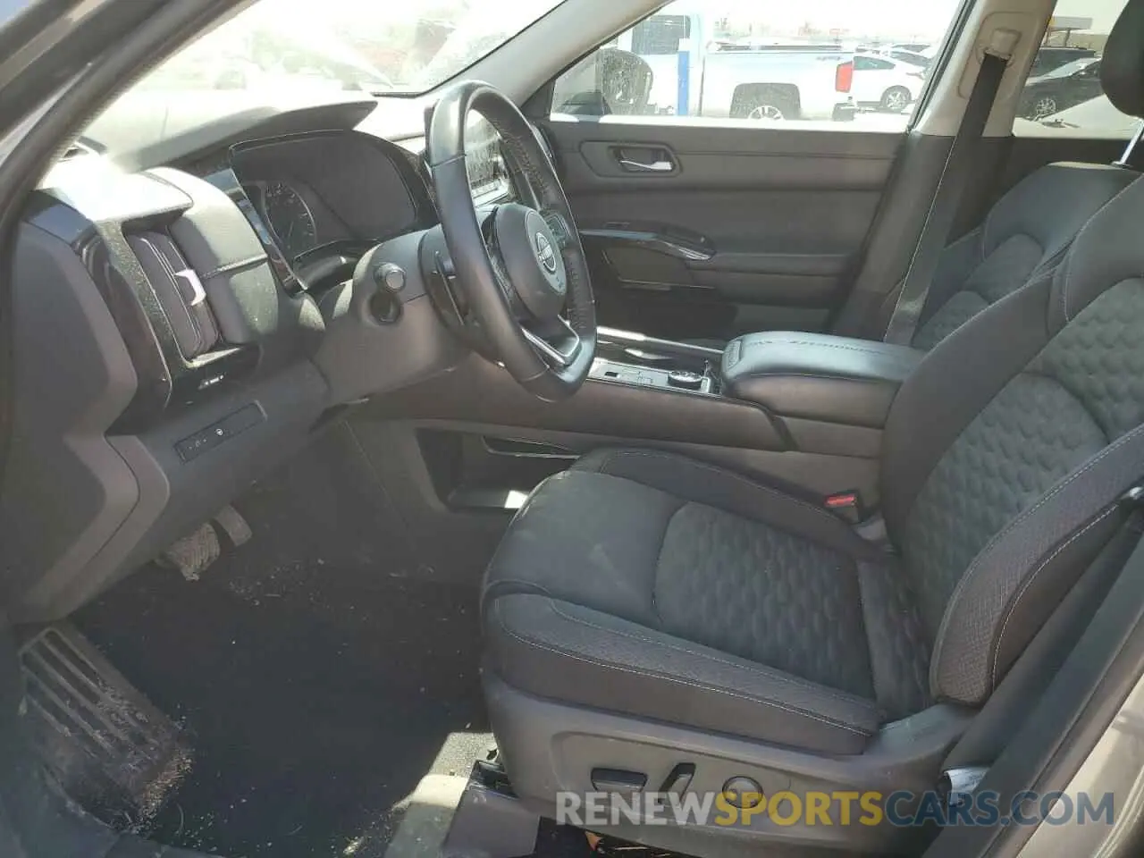 7 Photograph of a damaged car 5N1DR3BC8NC215093 NISSAN PATHFINDER 2022