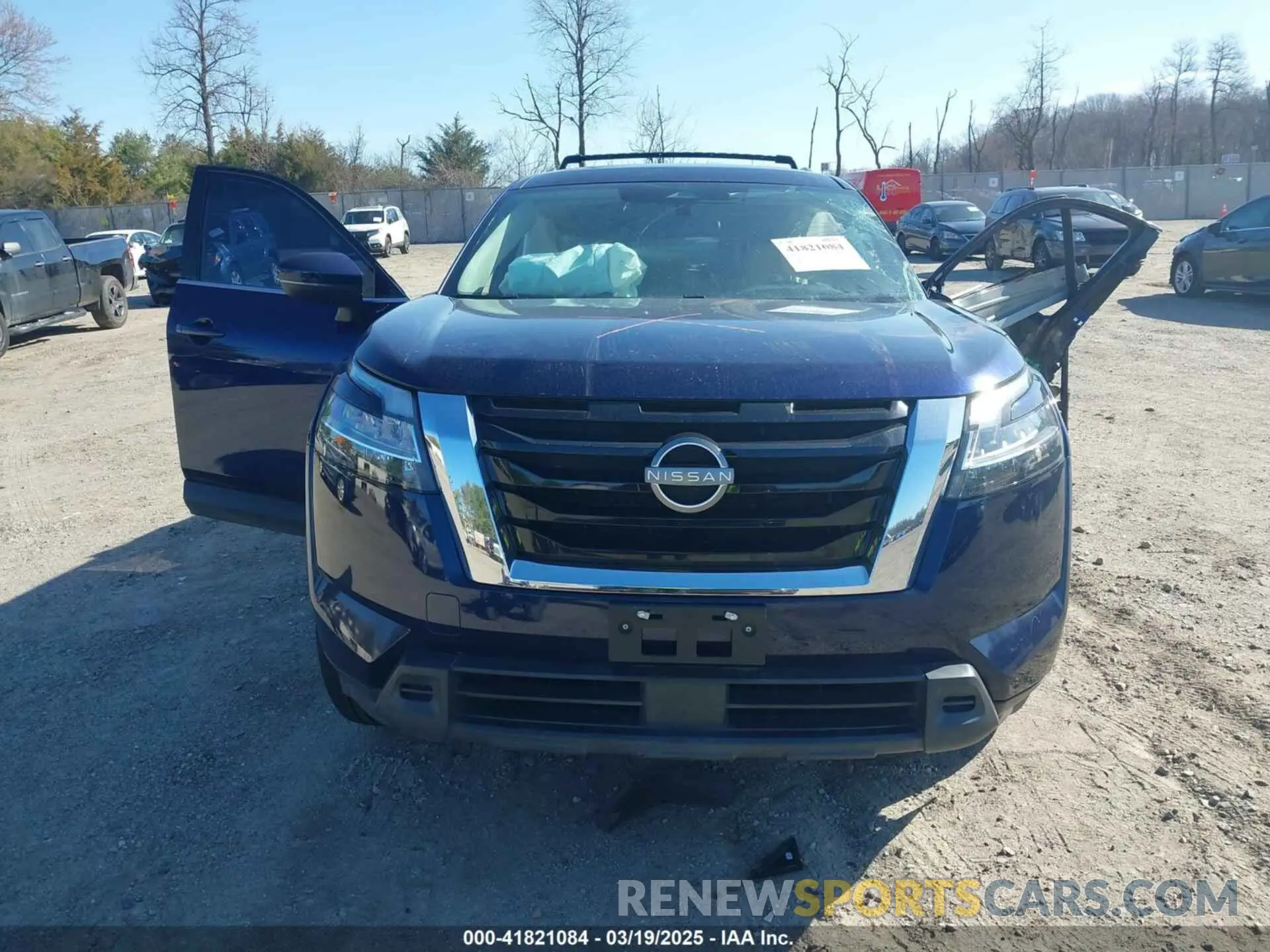 11 Photograph of a damaged car 5N1DR3BC8NC217216 NISSAN PATHFINDER 2022