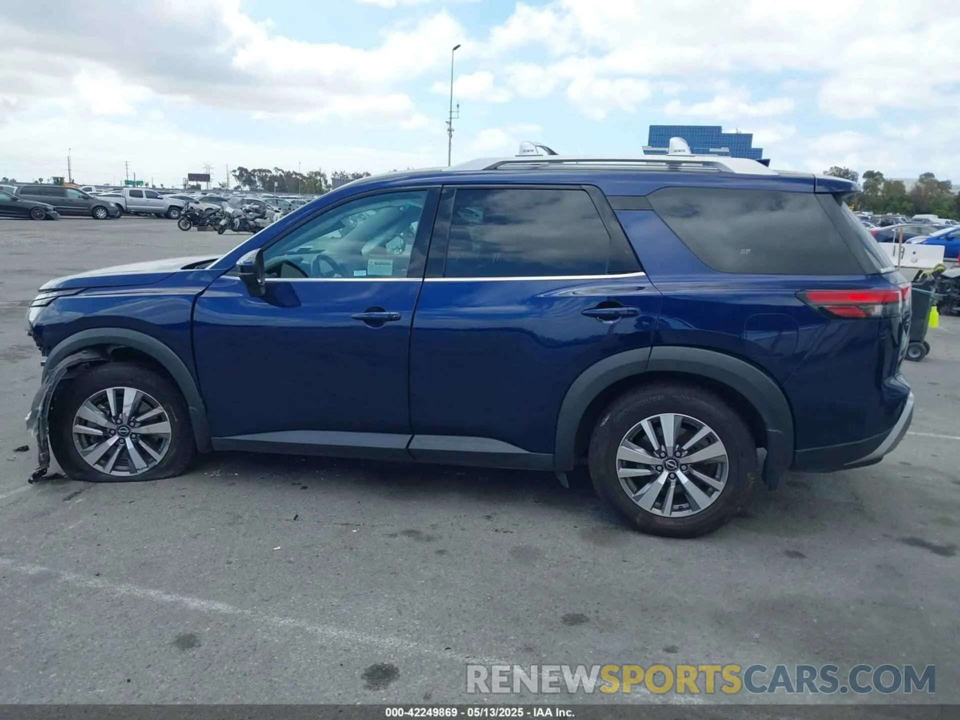 15 Photograph of a damaged car 5N1DR3CA3NC206542 NISSAN PATHFINDER 2022