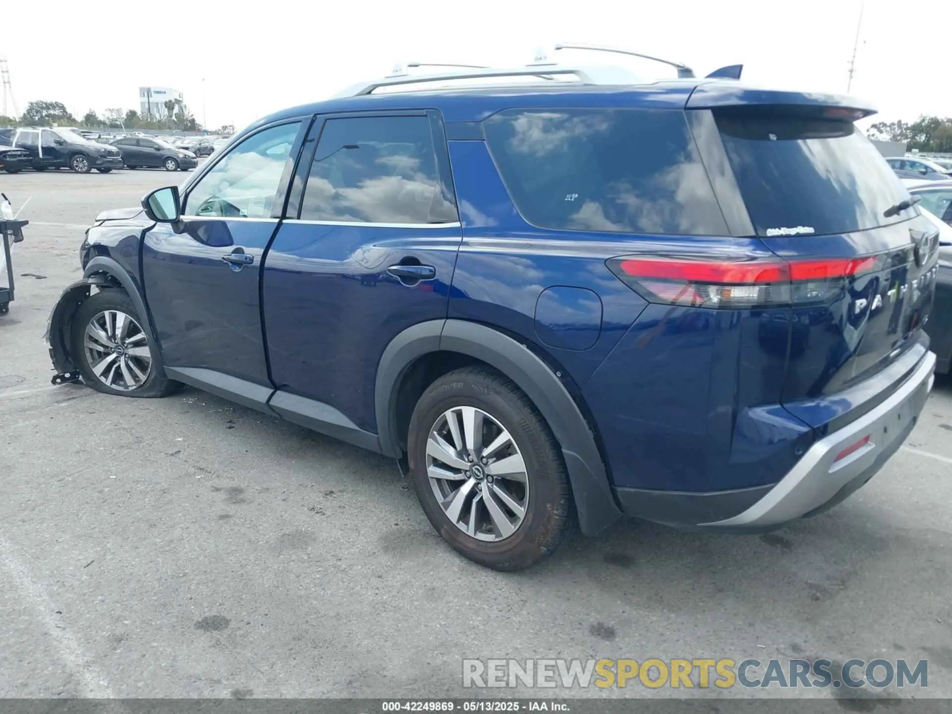 3 Photograph of a damaged car 5N1DR3CA3NC206542 NISSAN PATHFINDER 2022