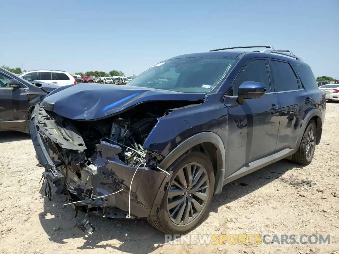 1 Photograph of a damaged car 5N1DR3CB2NC261461 NISSAN PATHFINDER 2022