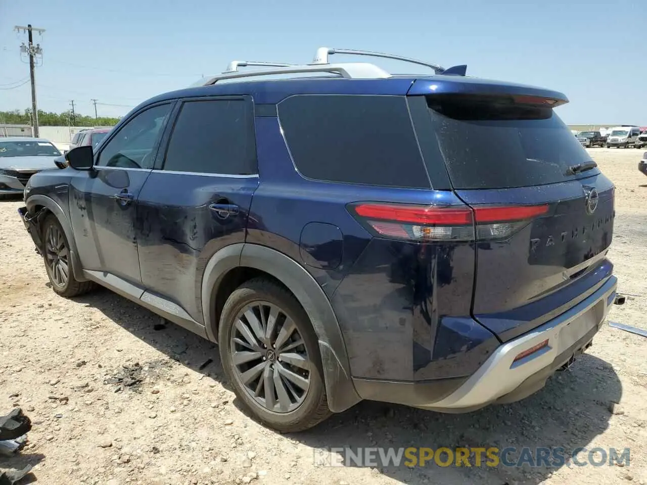 2 Photograph of a damaged car 5N1DR3CB2NC261461 NISSAN PATHFINDER 2022