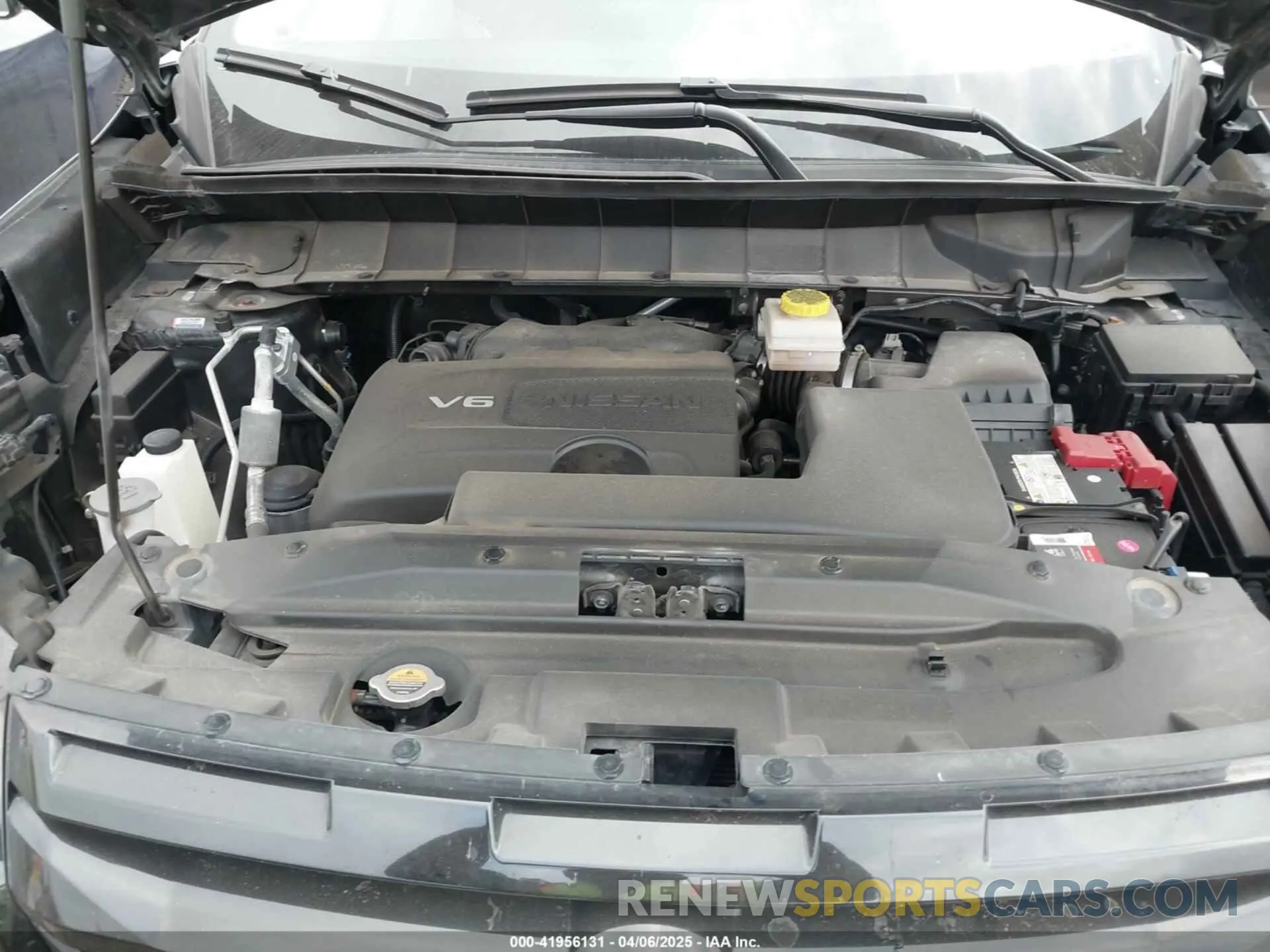 10 Photograph of a damaged car 5N1DR3CB8NC232370 NISSAN PATHFINDER 2022