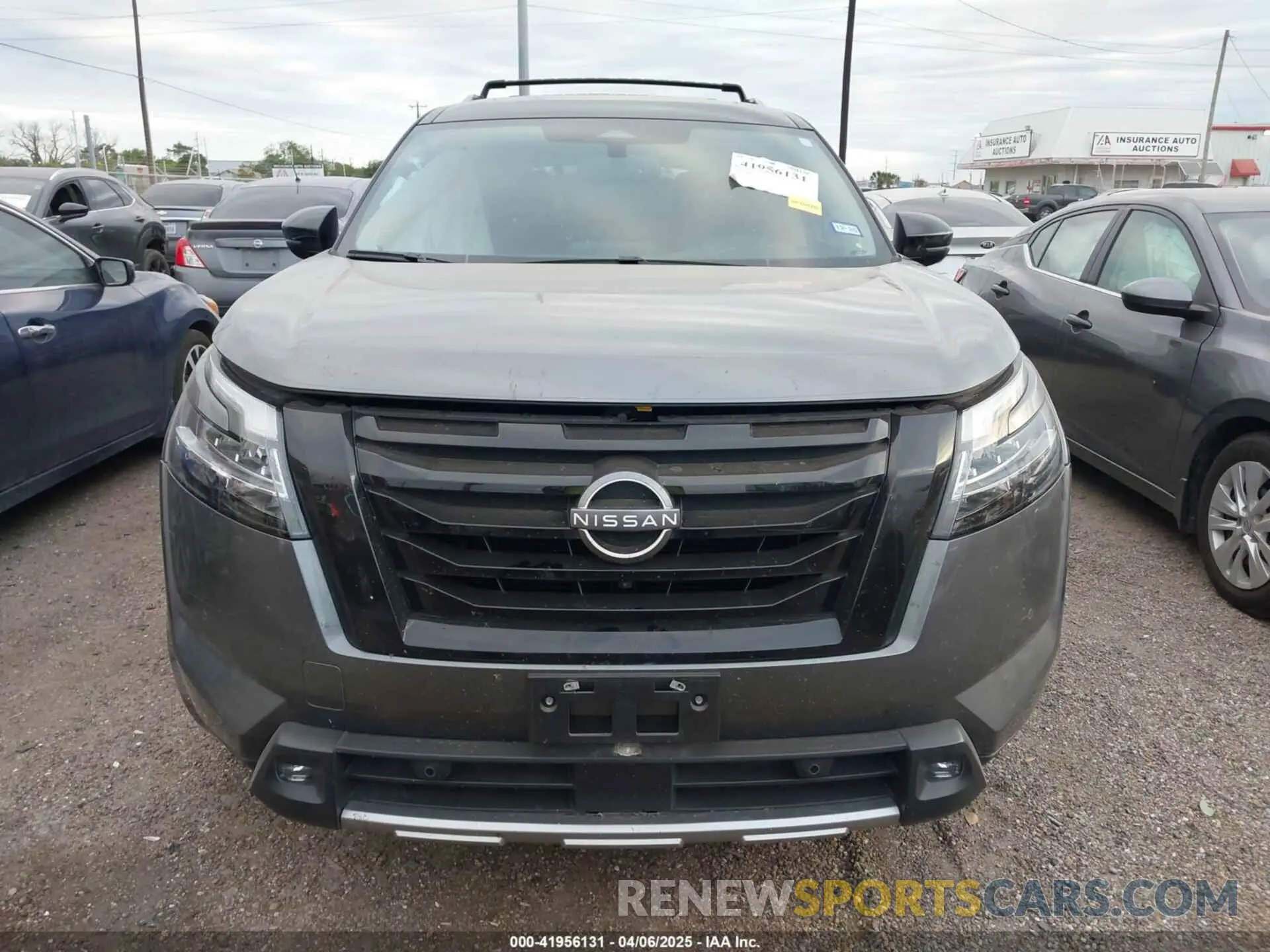 12 Photograph of a damaged car 5N1DR3CB8NC232370 NISSAN PATHFINDER 2022