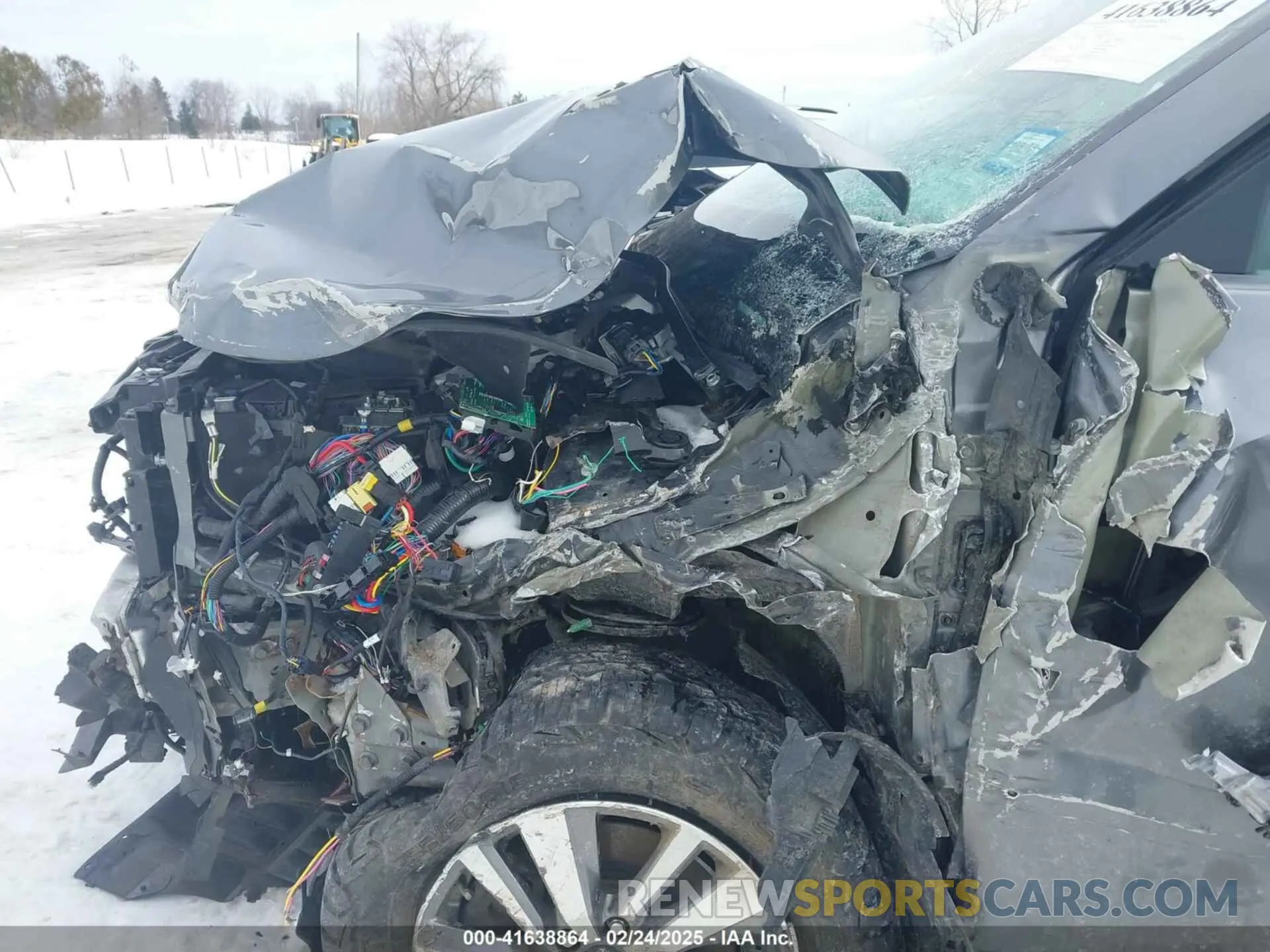 6 Photograph of a damaged car 5N1DR3CC1NC264876 NISSAN PATHFINDER 2022
