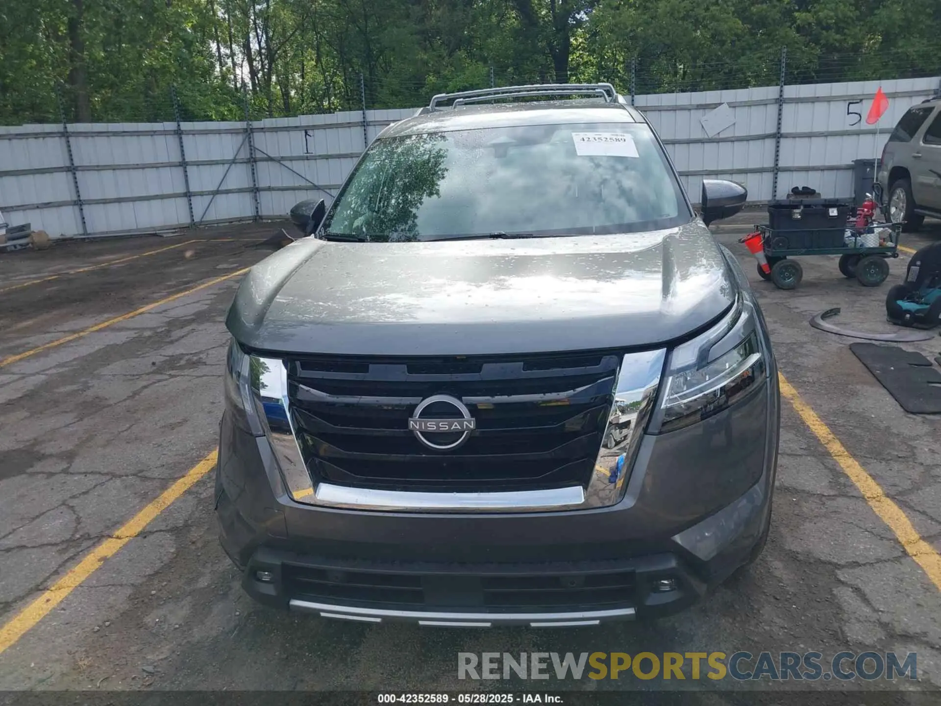 12 Photograph of a damaged car 5N1DR3CC2NC242031 NISSAN PATHFINDER 2022