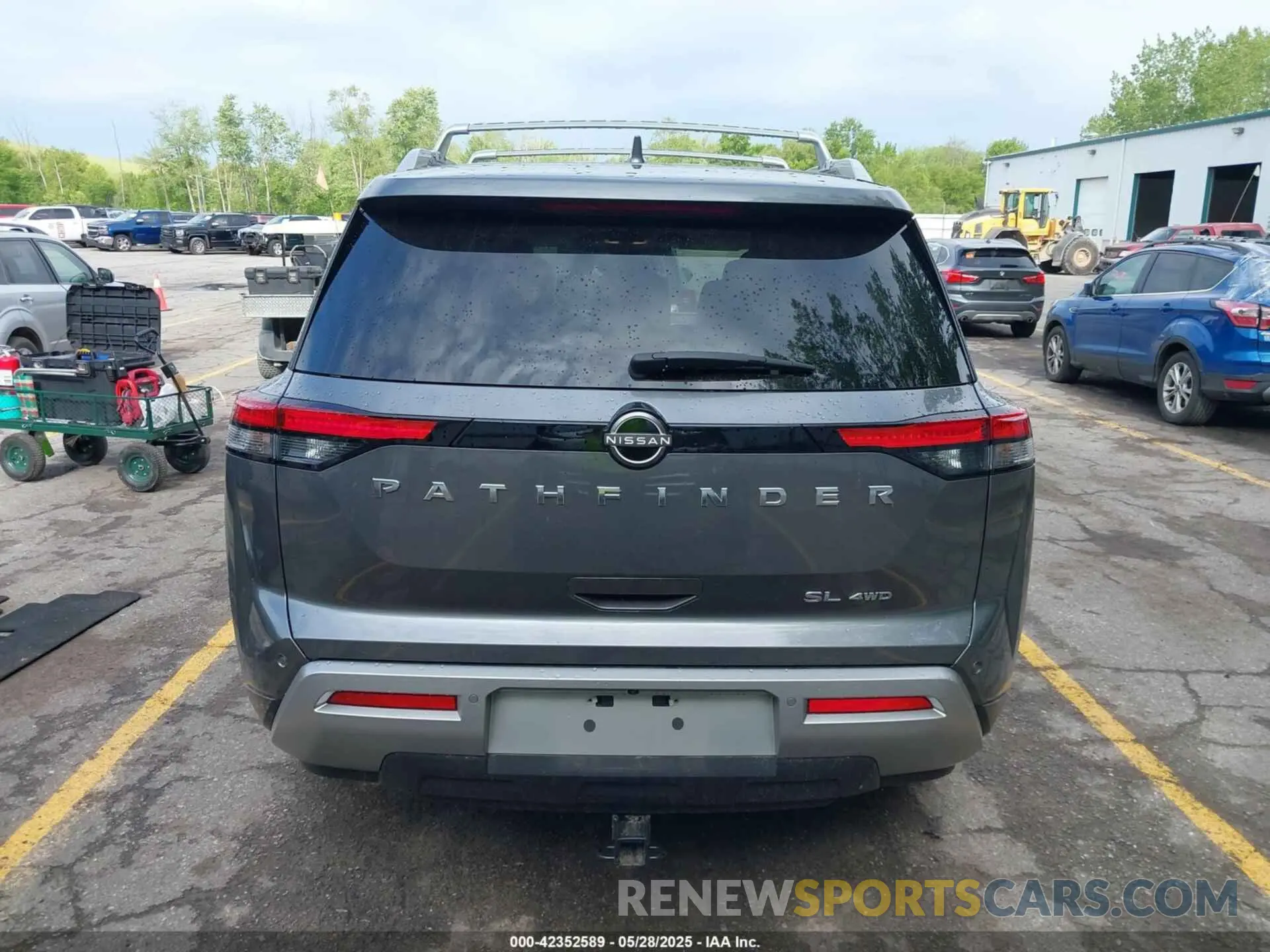 16 Photograph of a damaged car 5N1DR3CC2NC242031 NISSAN PATHFINDER 2022