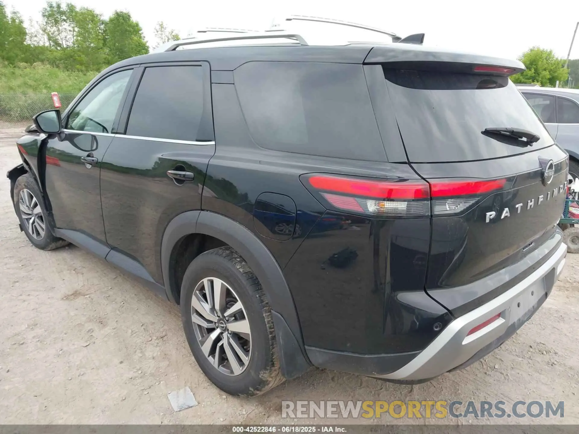 3 Photograph of a damaged car 5N1DR3CC3NC210320 NISSAN PATHFINDER 2022