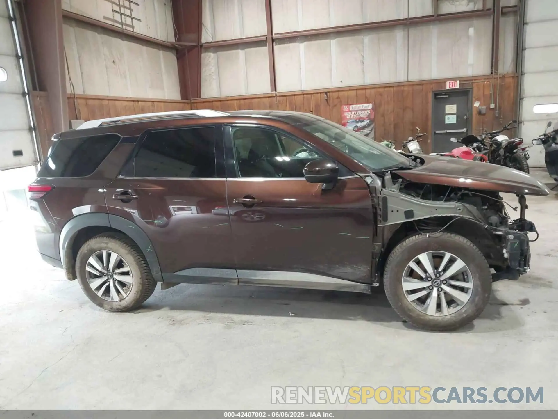 14 Photograph of a damaged car 5N1DR3CC3NC263731 NISSAN PATHFINDER 2022