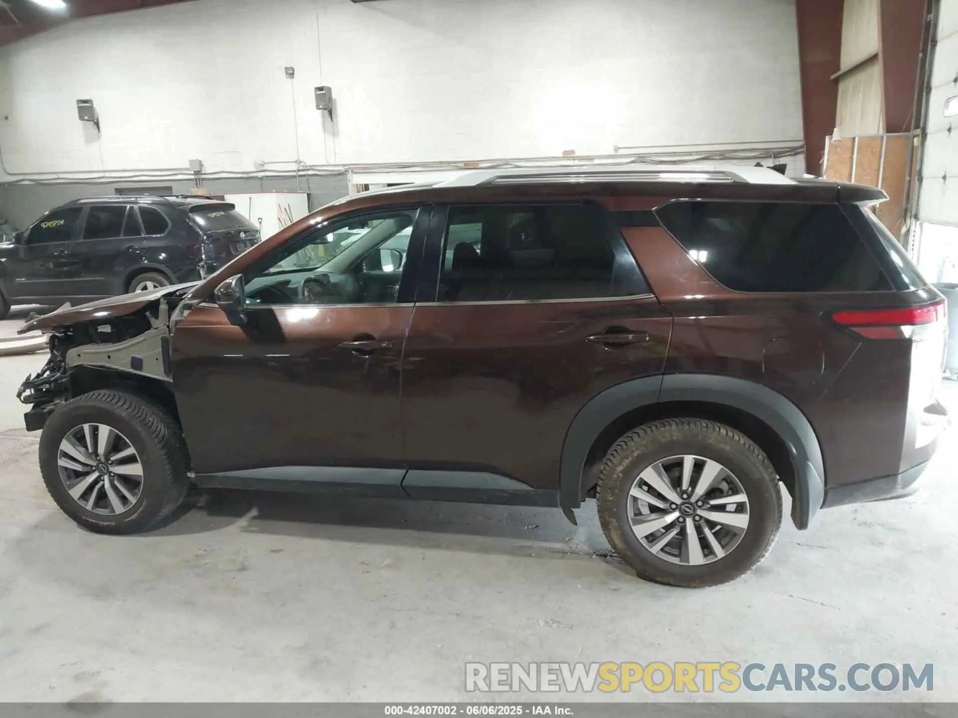 15 Photograph of a damaged car 5N1DR3CC3NC263731 NISSAN PATHFINDER 2022
