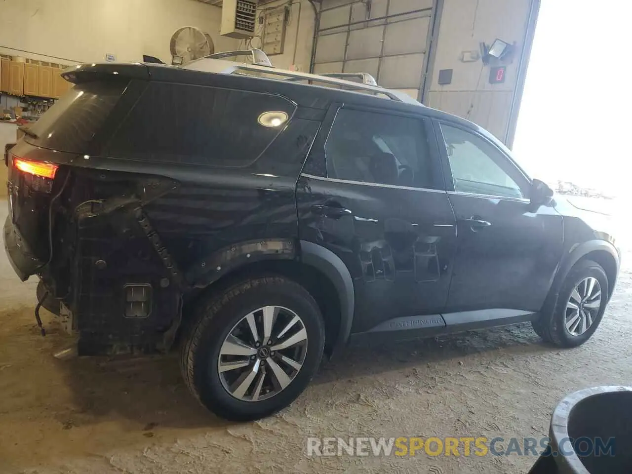 3 Photograph of a damaged car 5N1DR3CCXNC223100 NISSAN PATHFINDER 2022