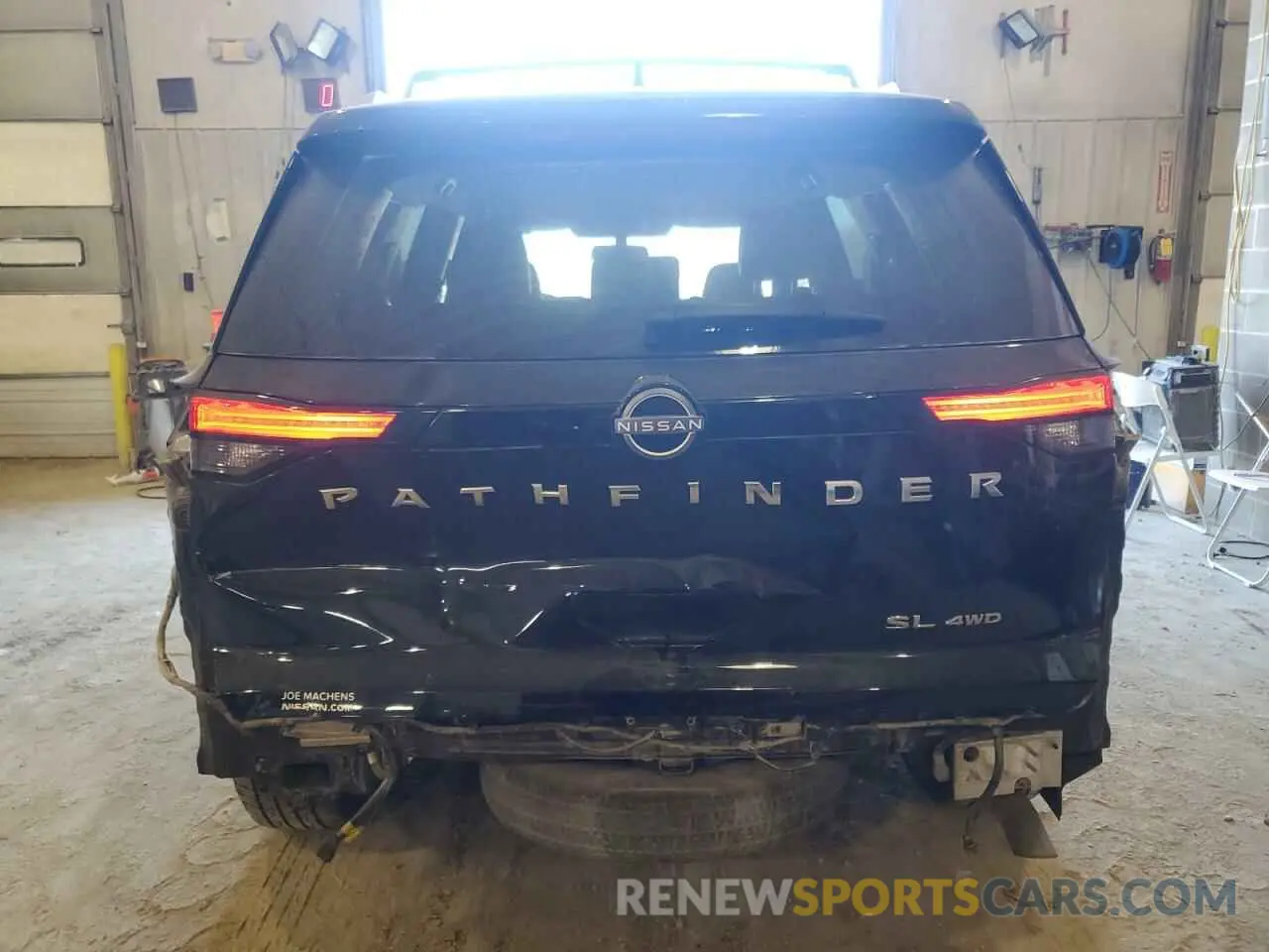 6 Photograph of a damaged car 5N1DR3CCXNC223100 NISSAN PATHFINDER 2022