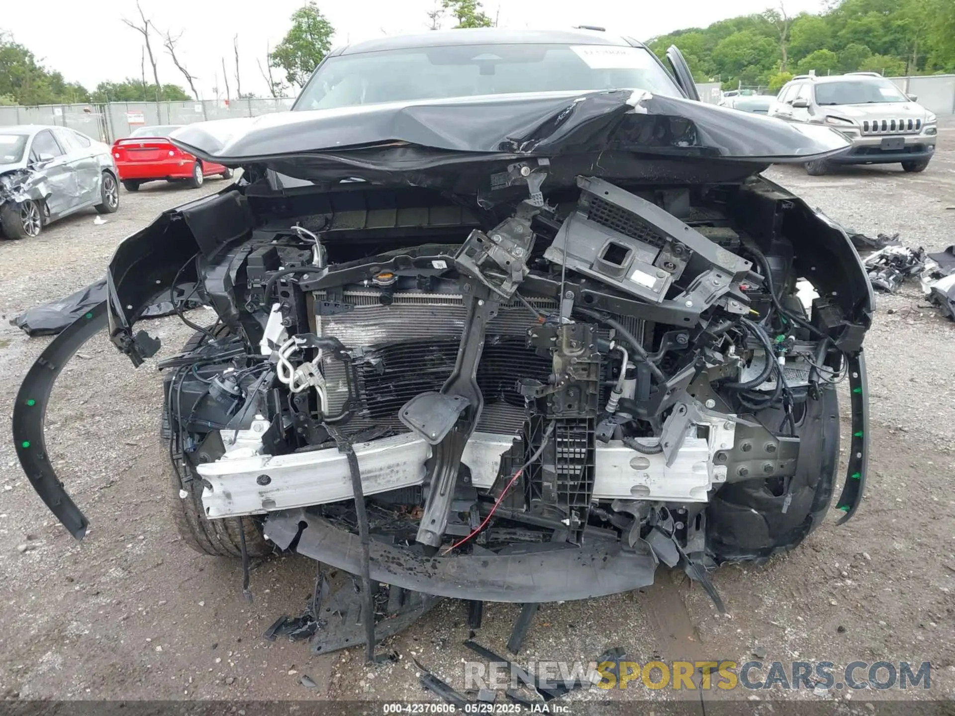 12 Photograph of a damaged car 5N1DR3CE2NC225098 NISSAN PATHFINDER 2022