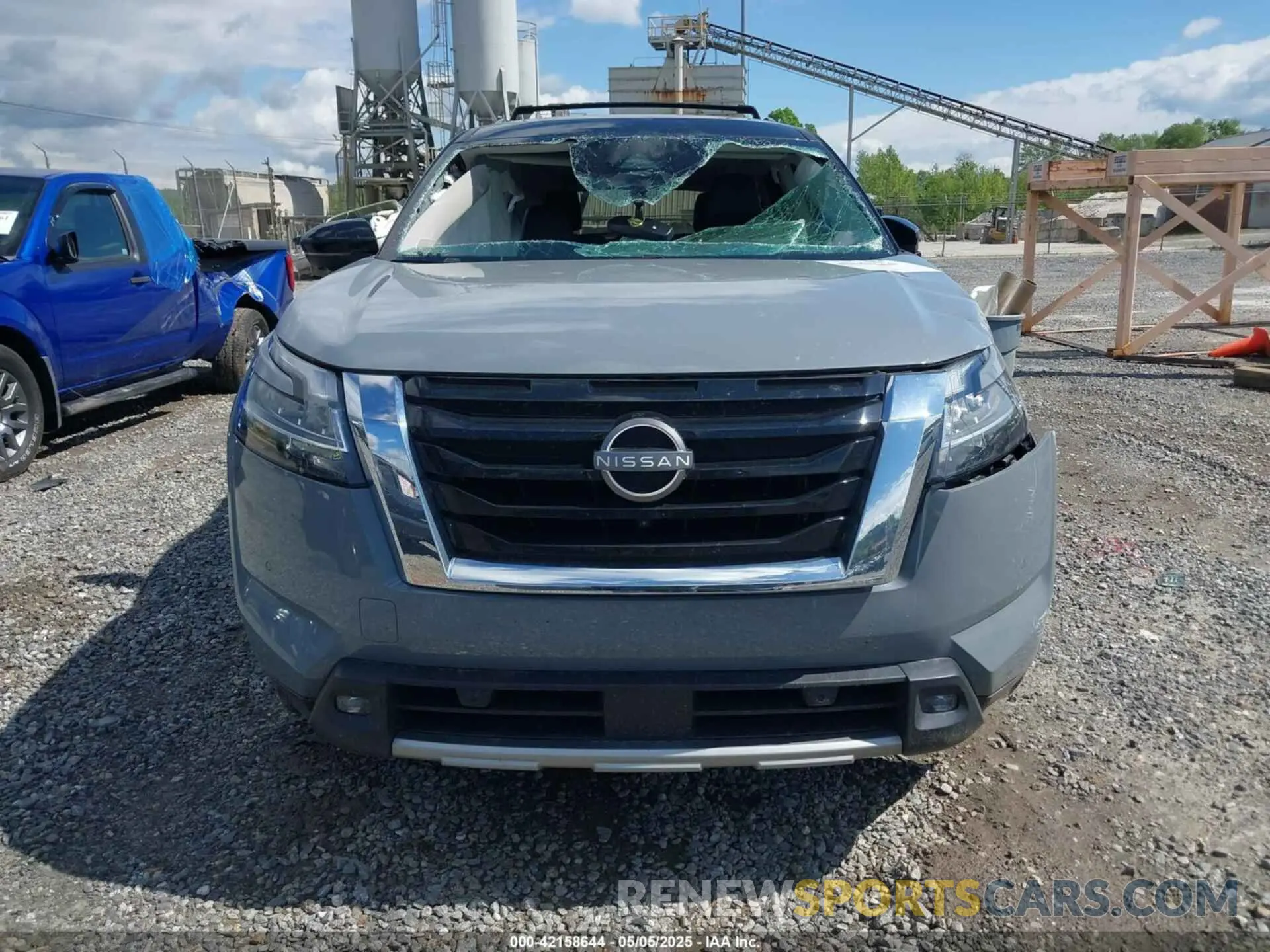 13 Photograph of a damaged car 5N1DR3DH2NC221481 NISSAN PATHFINDER 2022