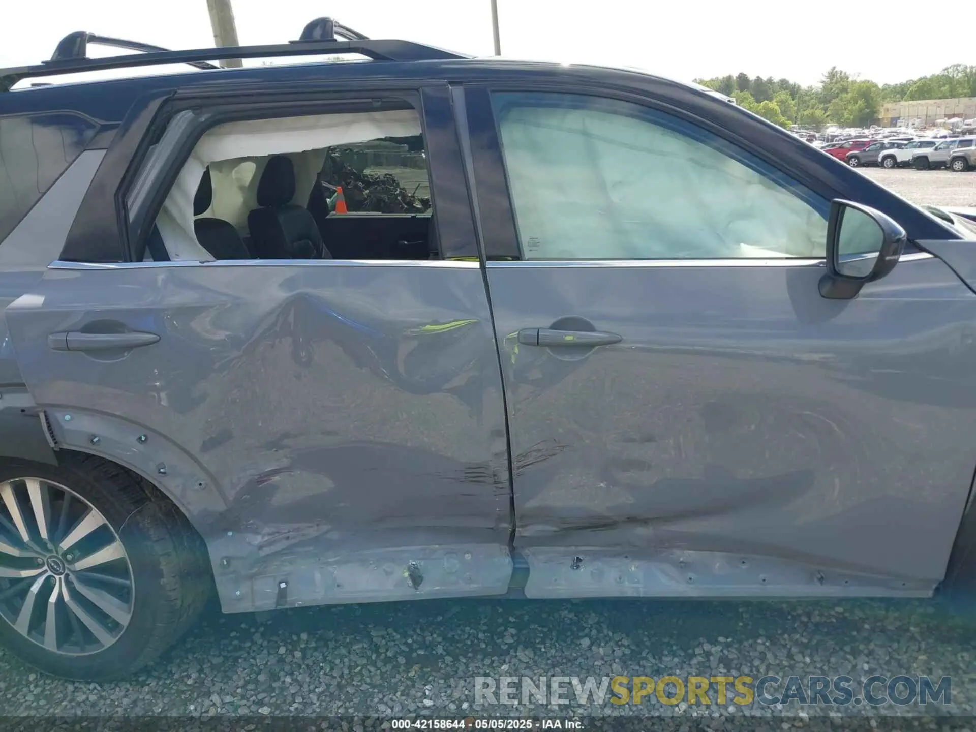 14 Photograph of a damaged car 5N1DR3DH2NC221481 NISSAN PATHFINDER 2022