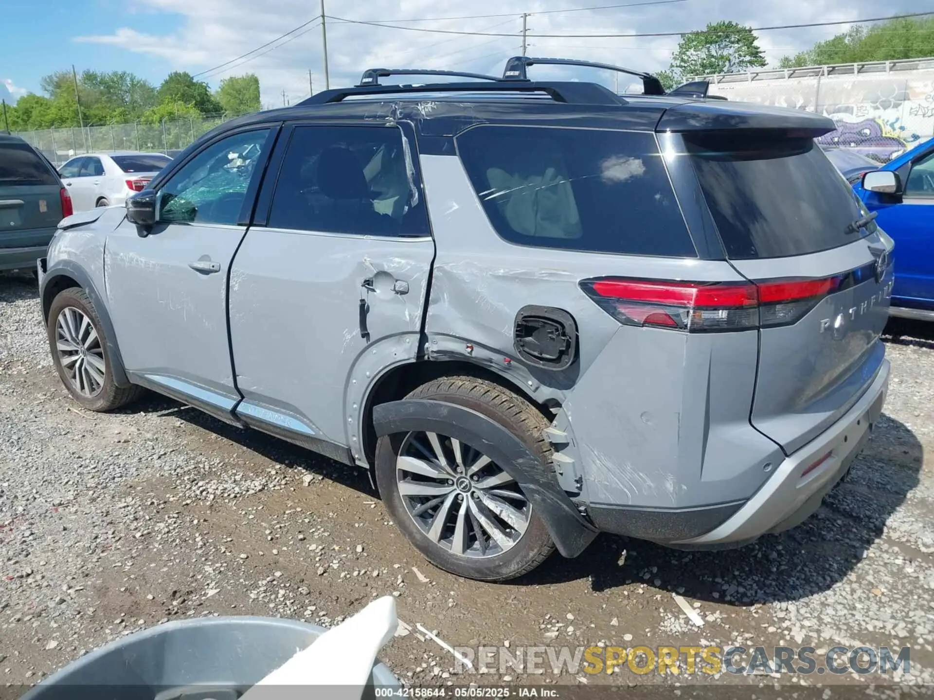 3 Photograph of a damaged car 5N1DR3DH2NC221481 NISSAN PATHFINDER 2022