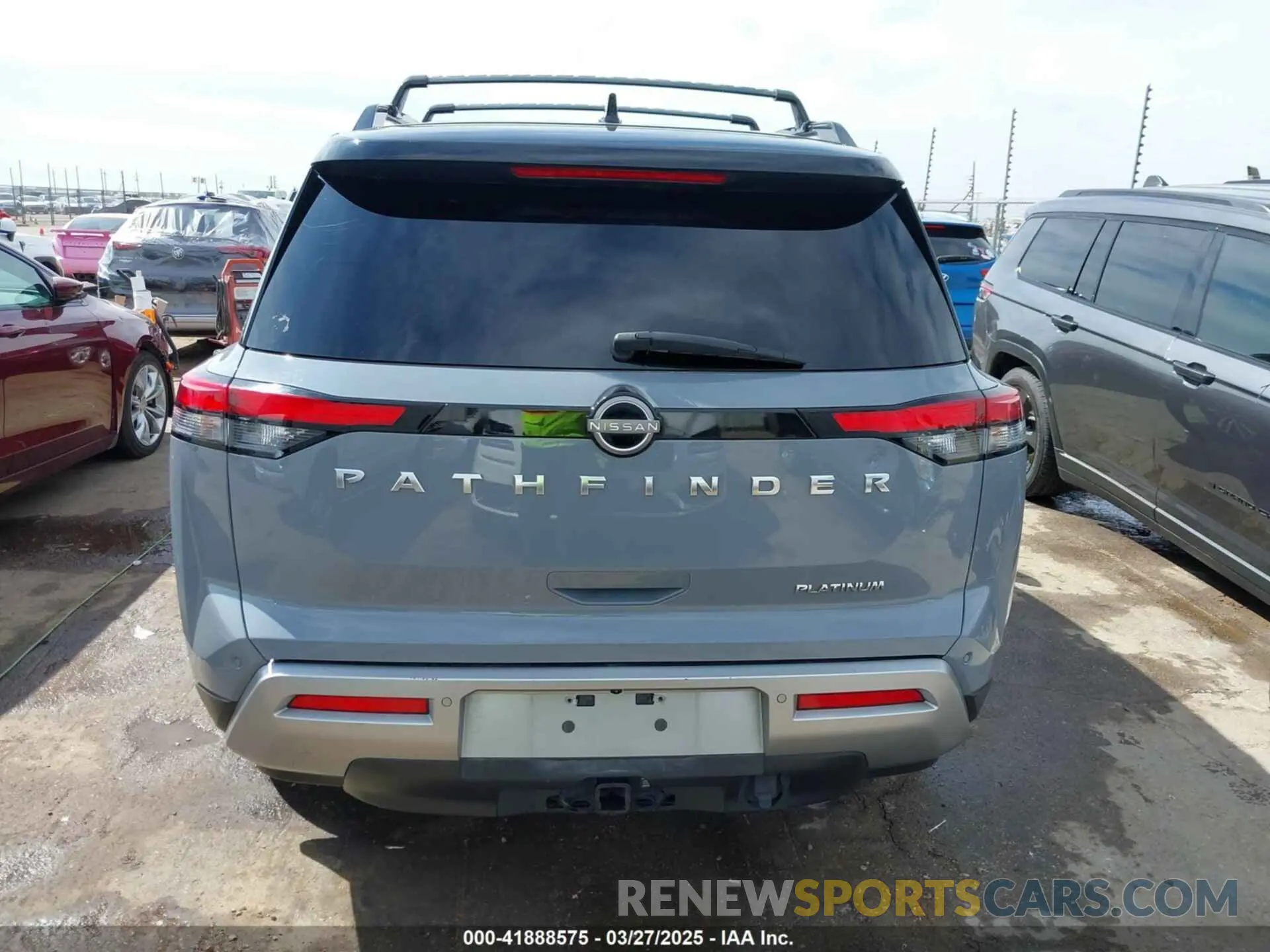 16 Photograph of a damaged car 5N1DR3DH7NC216826 NISSAN PATHFINDER 2022
