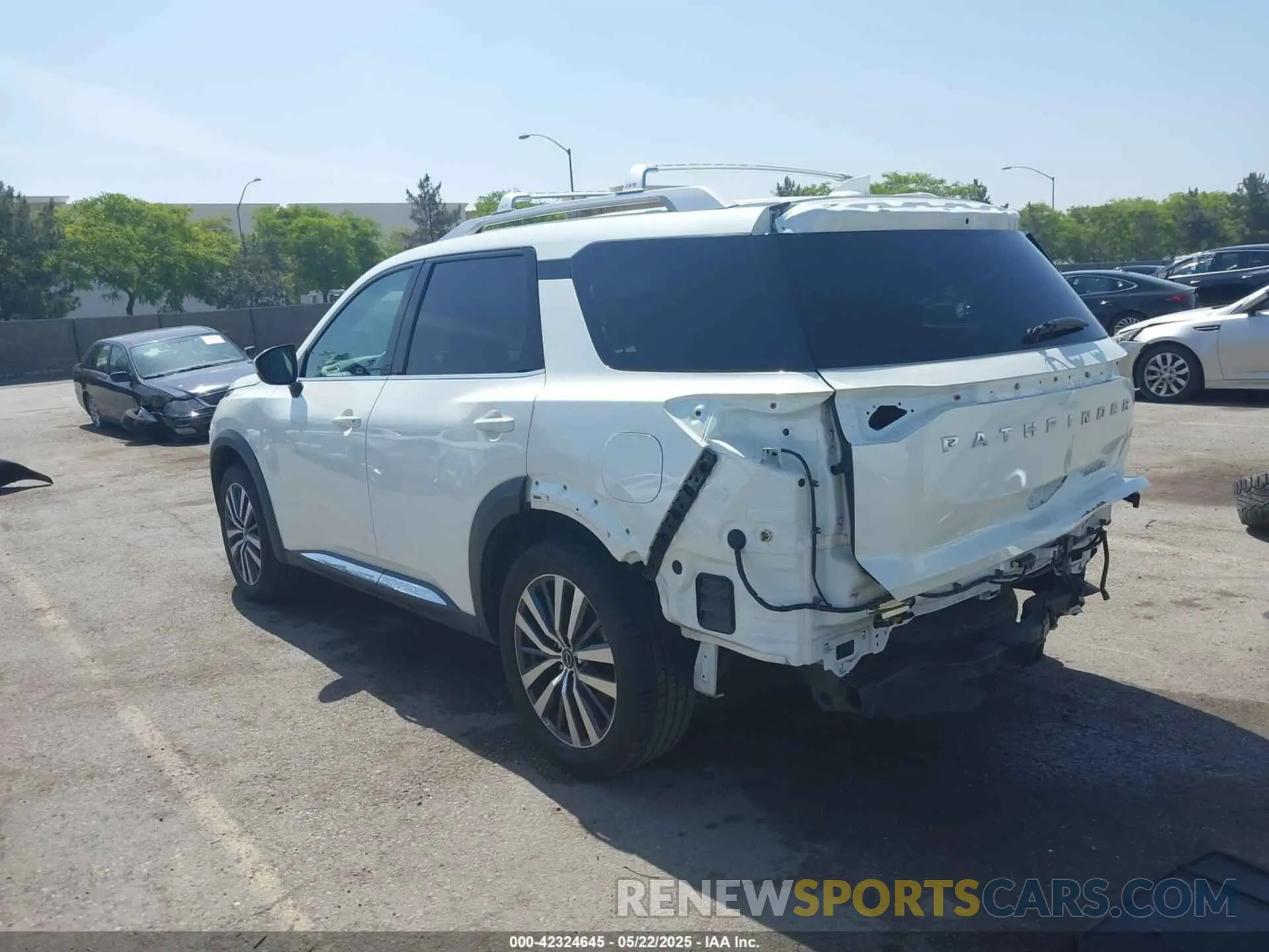 3 Photograph of a damaged car 5N1DR3DH9NC248614 NISSAN PATHFINDER 2022