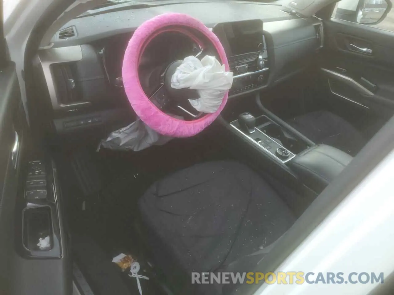 8 Photograph of a damaged car 5N1DR3DJ4NC263945 NISSAN PATHFINDER 2022