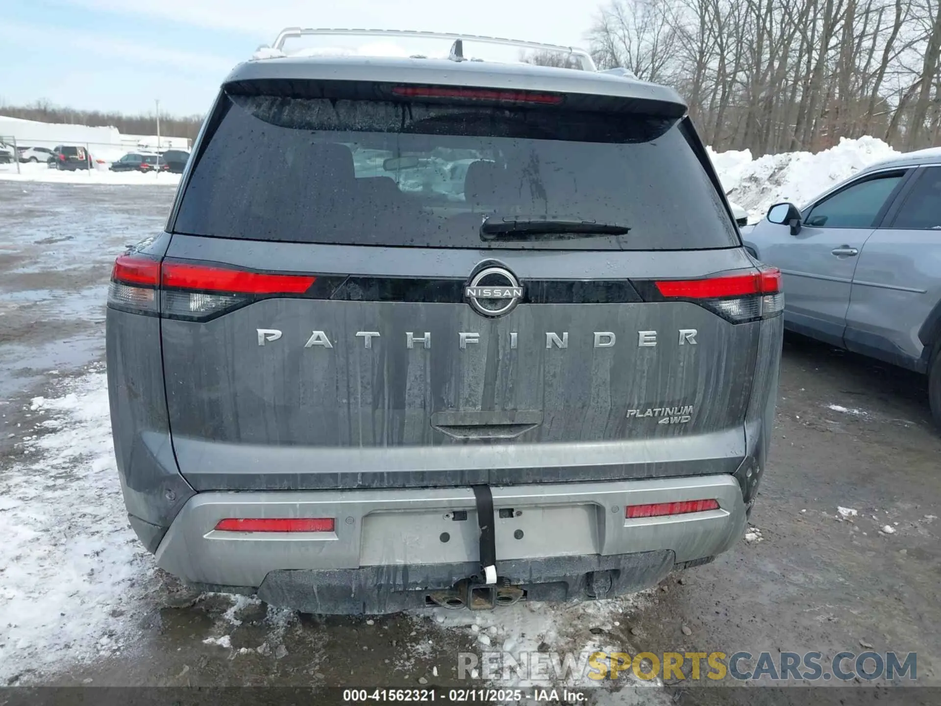 16 Photograph of a damaged car 5N1DR3DK1NC218034 NISSAN PATHFINDER 2022