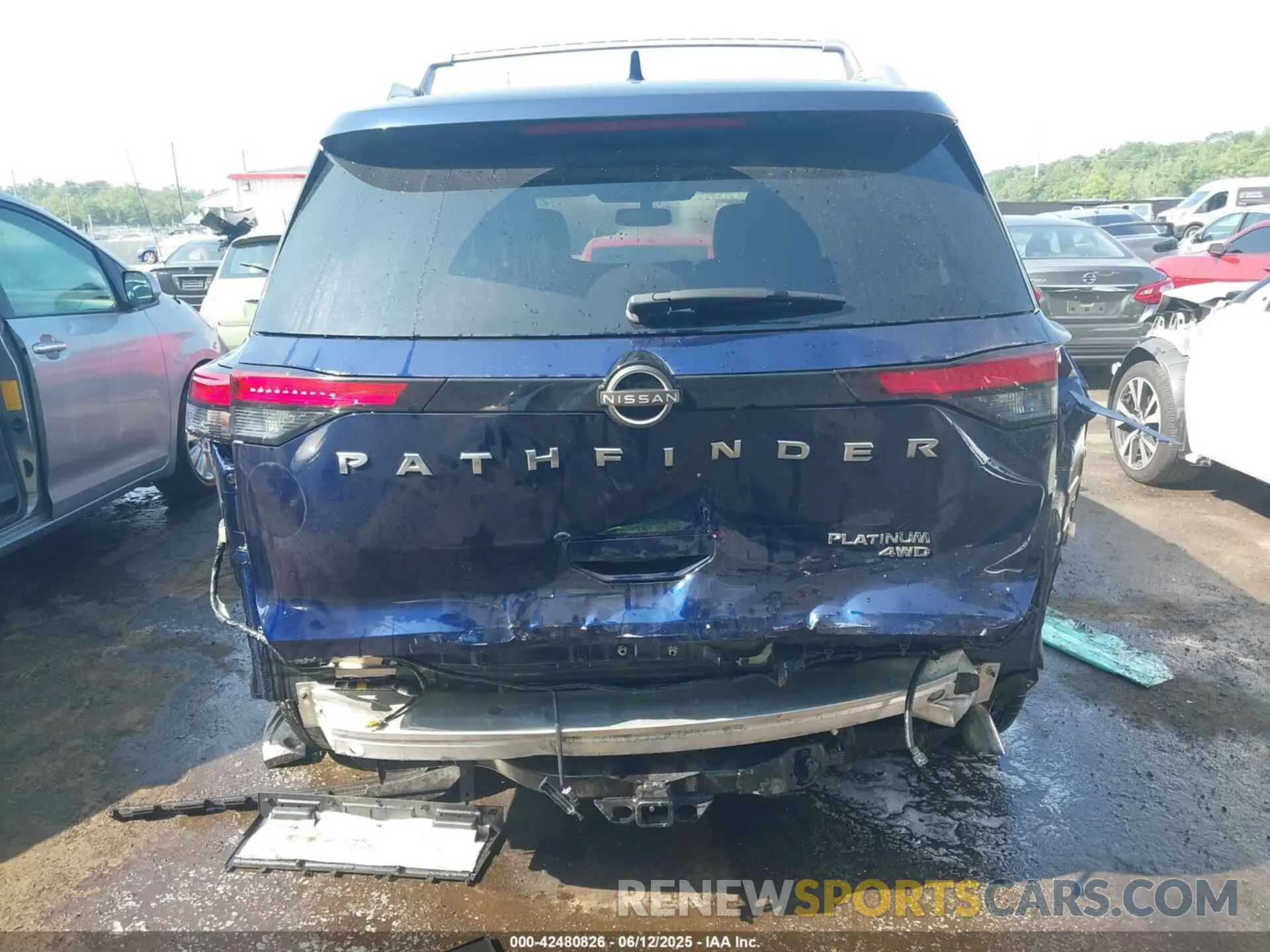 6 Photograph of a damaged car 5N1DR3DK3NC246014 NISSAN PATHFINDER 2022