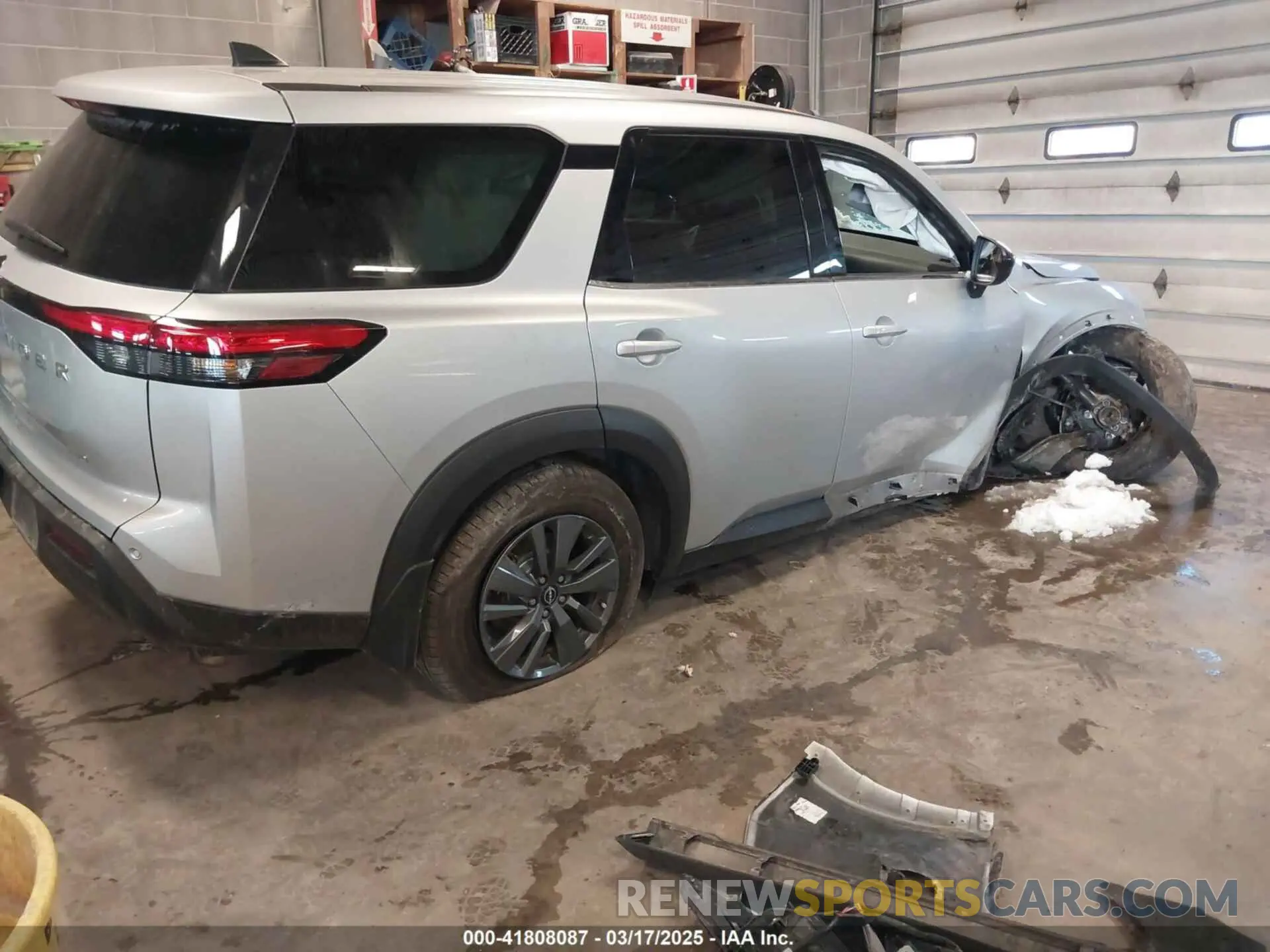 4 Photograph of a damaged car 5N1DR3AC3PC219508 NISSAN PATHFINDER 2023