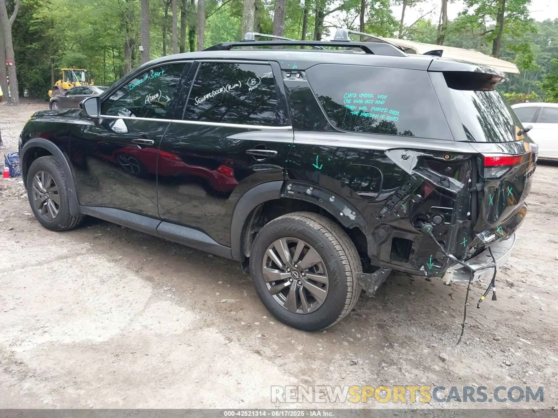 3 Photograph of a damaged car 5N1DR3BA0PC259347 NISSAN PATHFINDER 2023