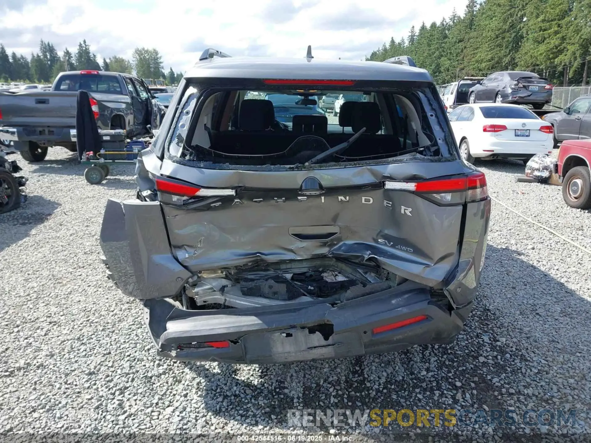 17 Photograph of a damaged car 5N1DR3BC4PC246201 NISSAN PATHFINDER 2023