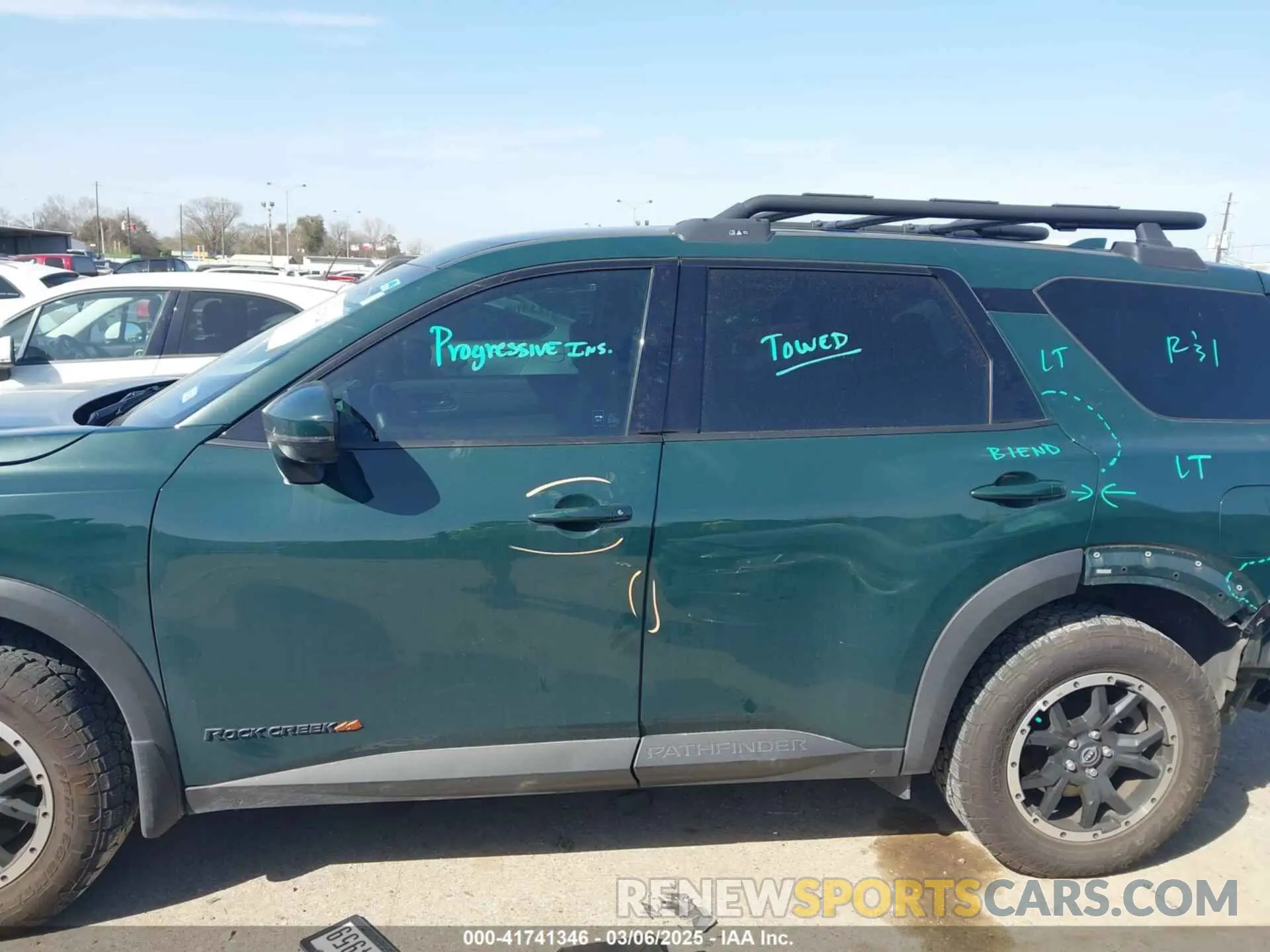 15 Photograph of a damaged car 5N1DR3BD1PC237447 NISSAN PATHFINDER 2023