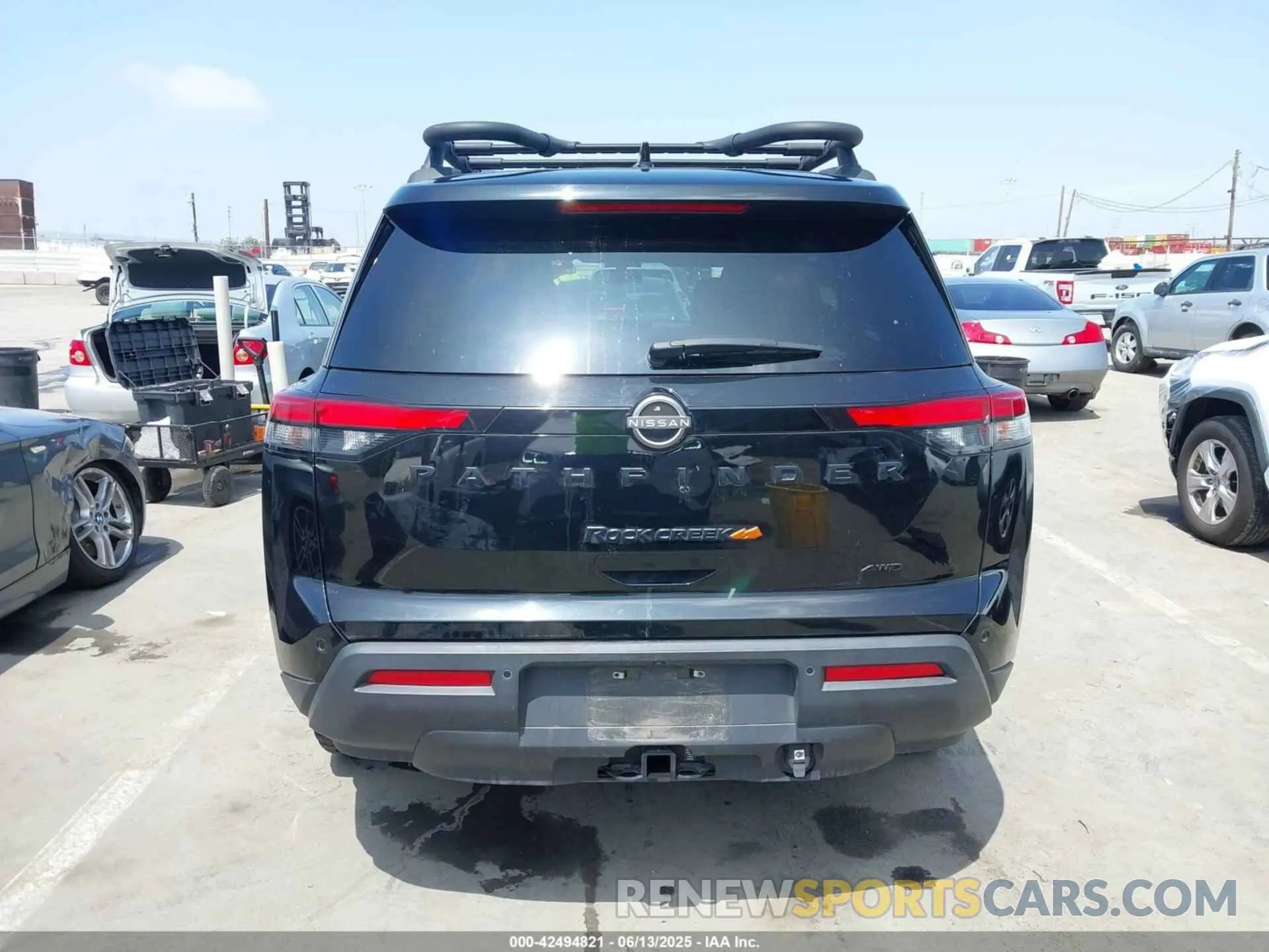 16 Photograph of a damaged car 5N1DR3BD6PC258228 NISSAN PATHFINDER 2023