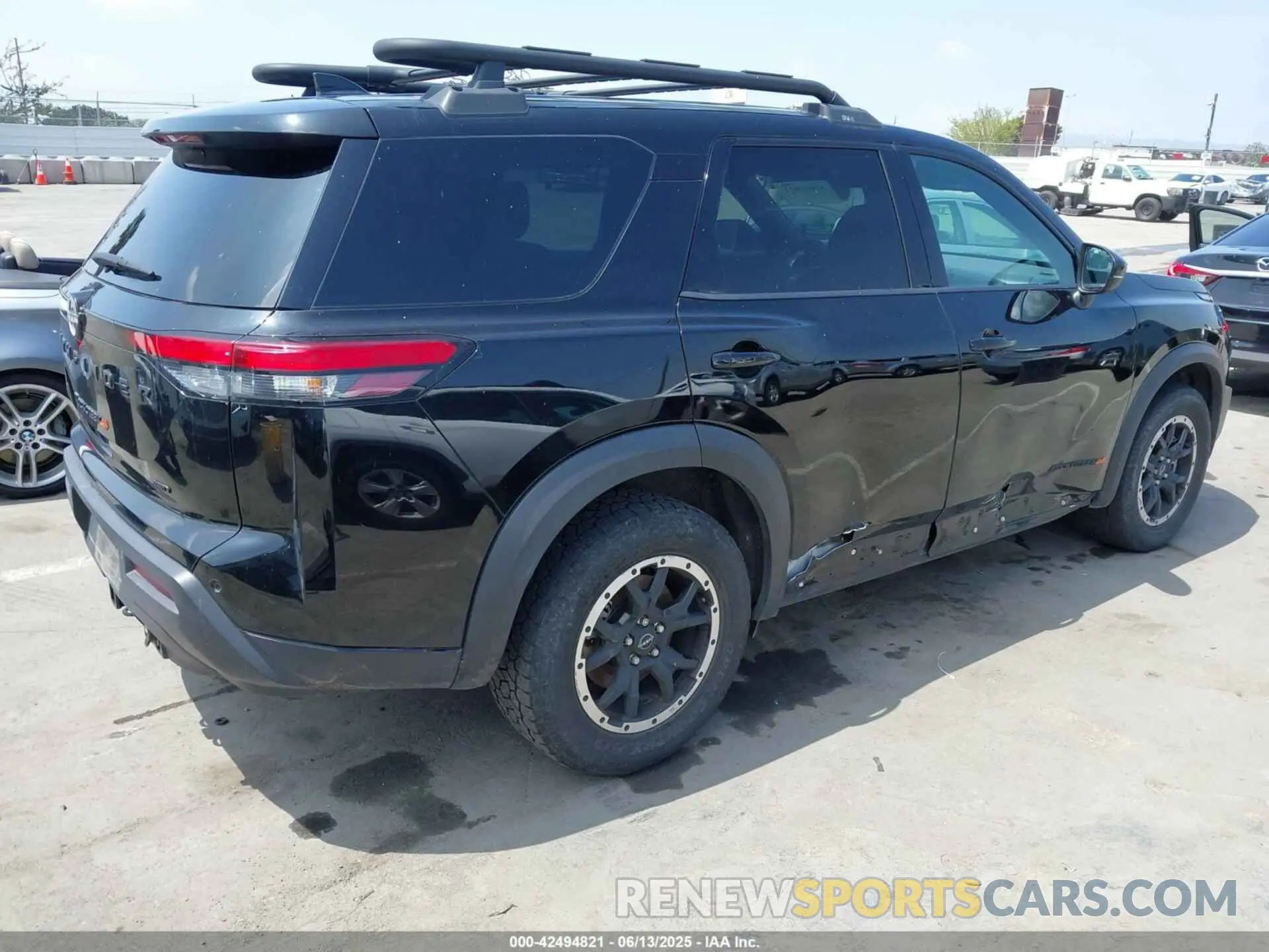 4 Photograph of a damaged car 5N1DR3BD6PC258228 NISSAN PATHFINDER 2023