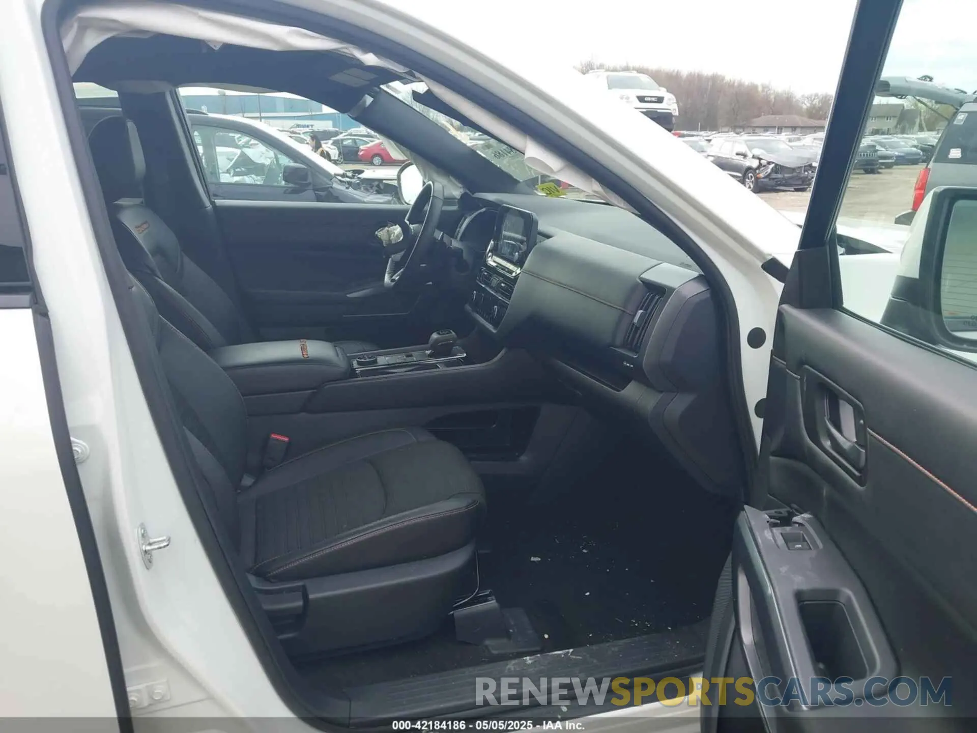 5 Photograph of a damaged car 5N1DR3BD7PC272056 NISSAN PATHFINDER 2023