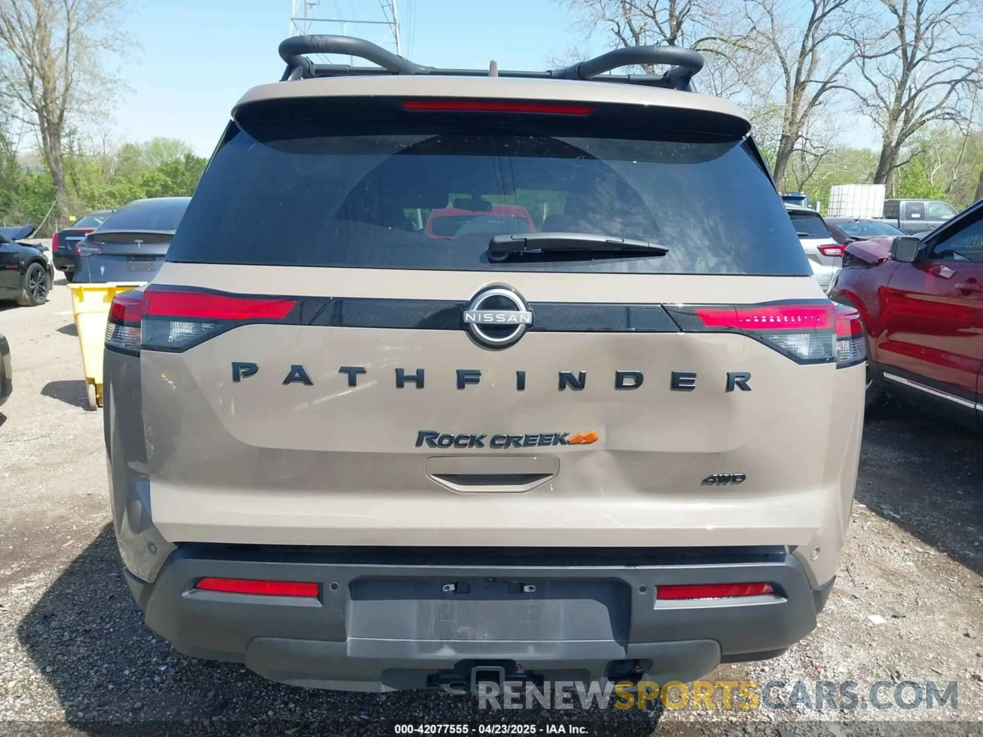 17 Photograph of a damaged car 5N1DR3BD8PC223755 NISSAN PATHFINDER 2023