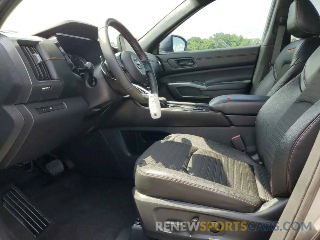 7 Photograph of a damaged car 5N1DR3BD9PC275069 NISSAN PATHFINDER 2023