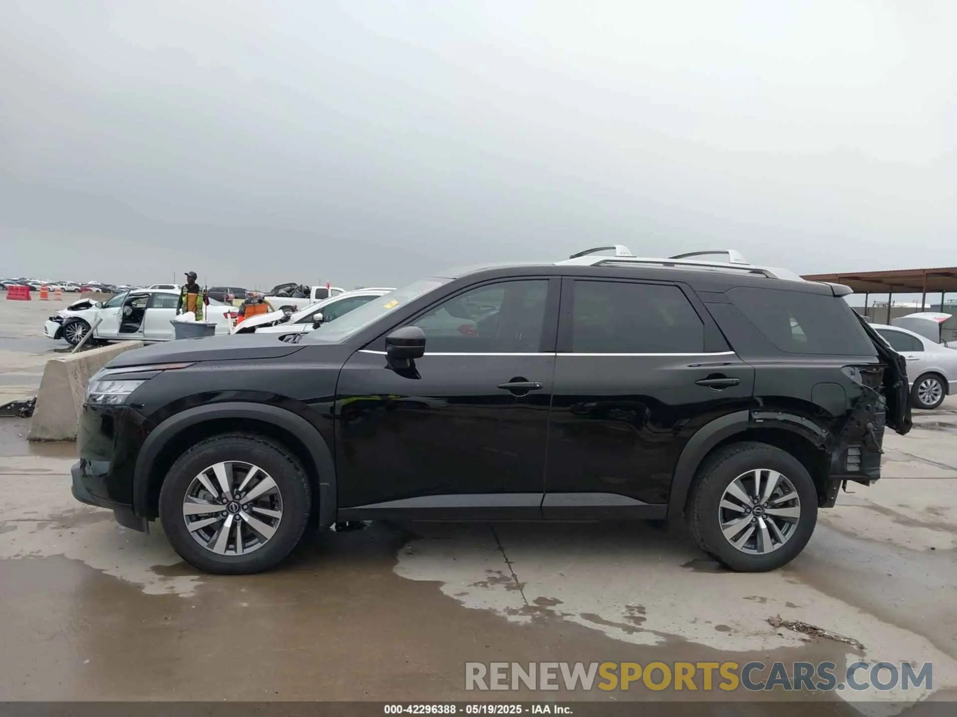 15 Photograph of a damaged car 5N1DR3CA1PC277841 NISSAN PATHFINDER 2023