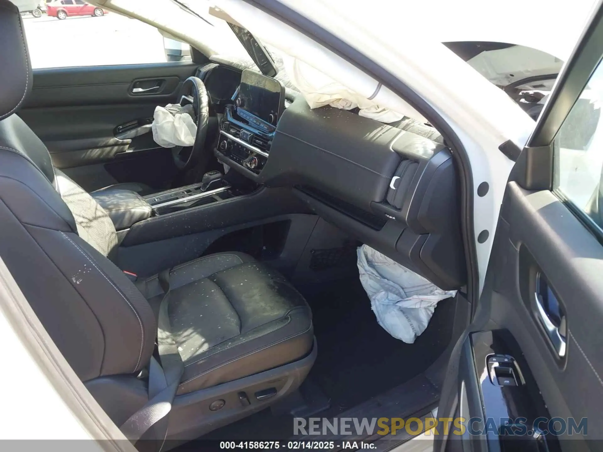 5 Photograph of a damaged car 5N1DR3CA5PC233874 NISSAN PATHFINDER 2023